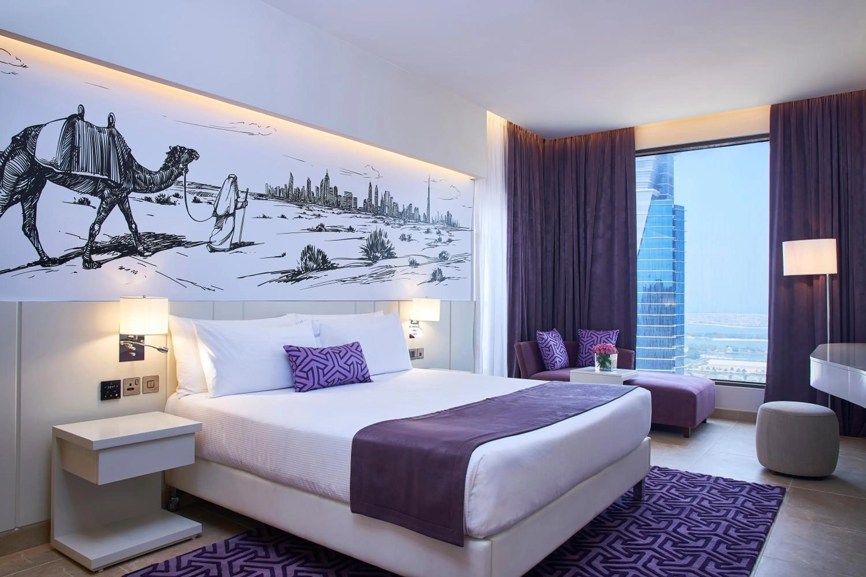 Bed in Mercure Dubai Barsha Heights Hotel Suites And Apartments