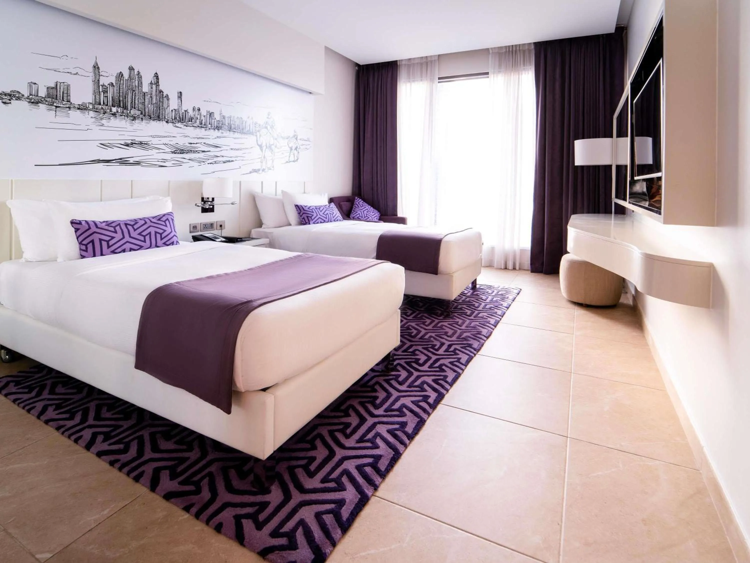 Bedroom, Bed in Mercure Dubai Barsha Heights Hotel Suites And Apartments