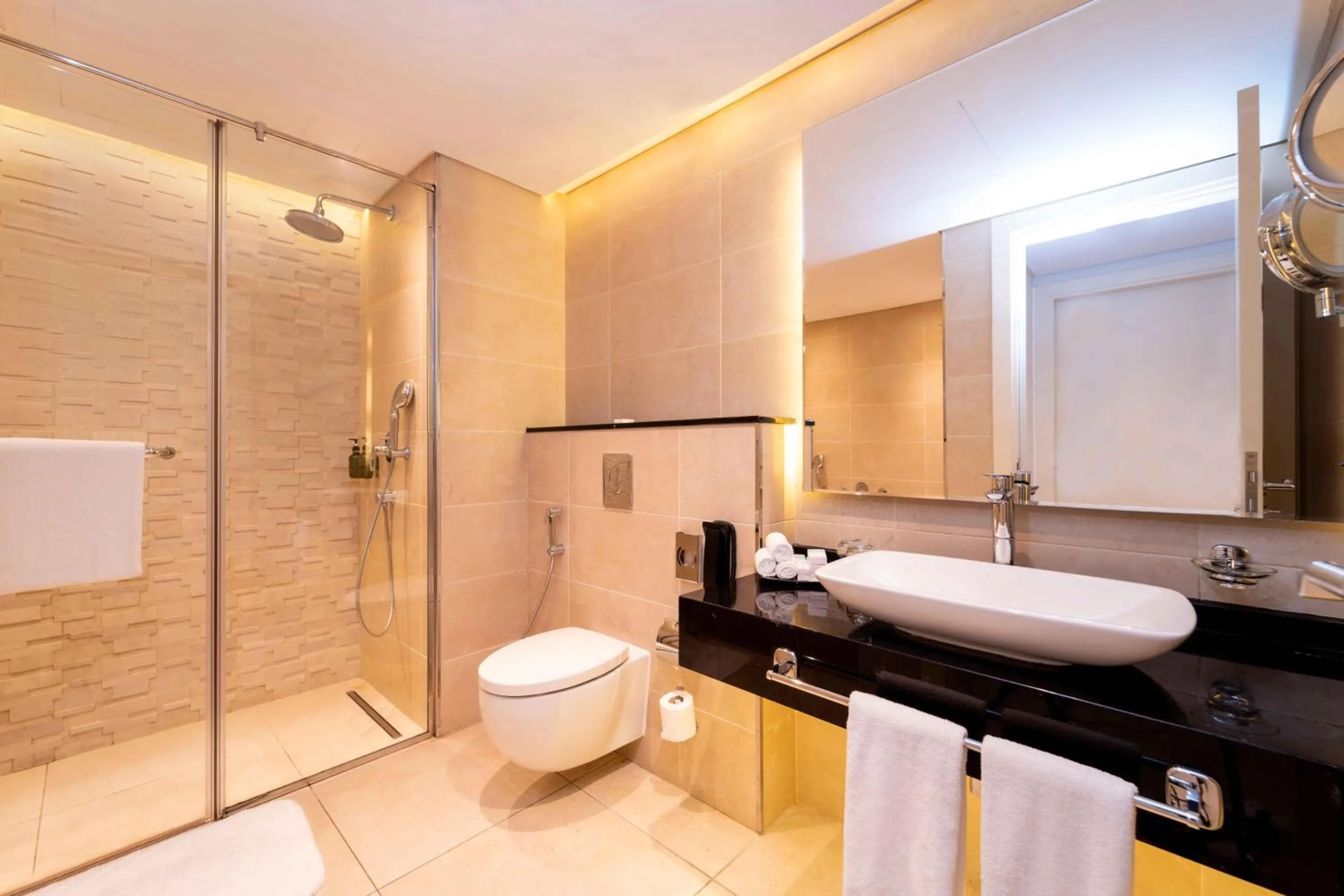 Shower in Mercure Dubai Barsha Heights Hotel Suites And Apartments
