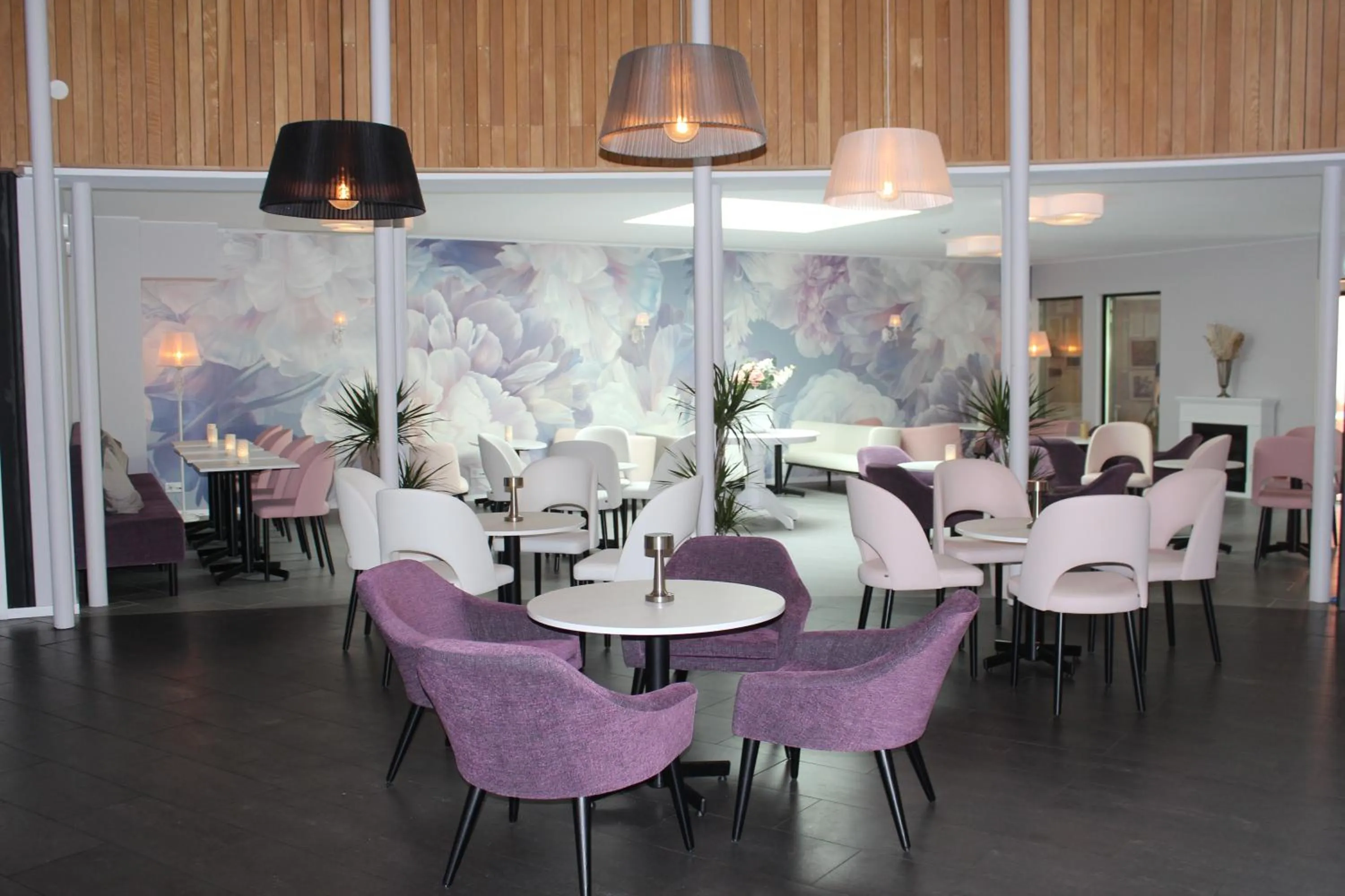 Lounge or bar in Best Western Valhall Park Hotell