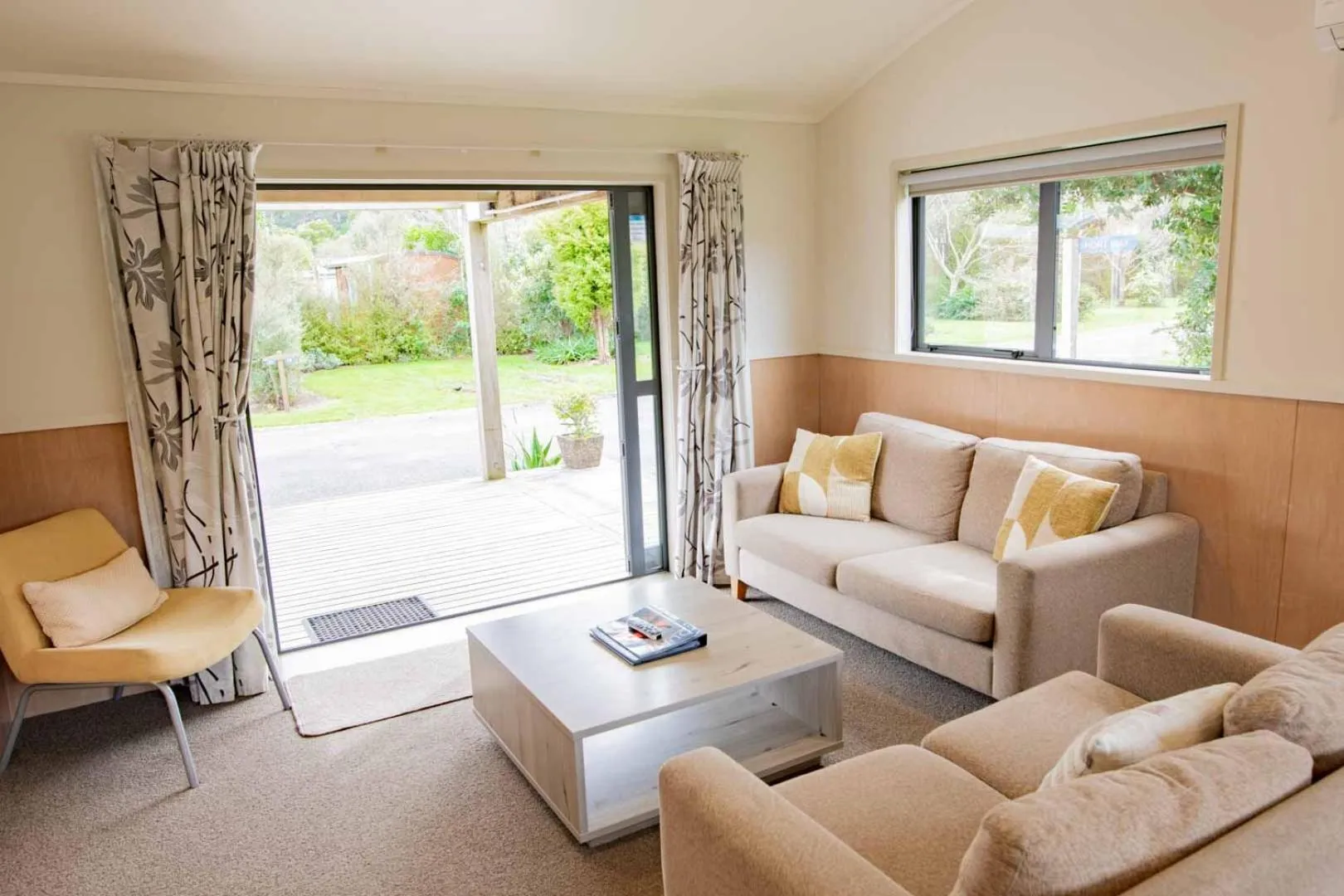 Living room in Hot Water Beach TOP 10 Holiday Park