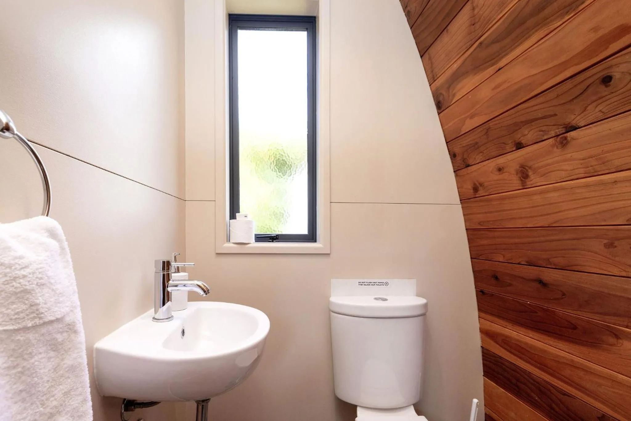 Bathroom in Hot Water Beach TOP 10 Holiday Park