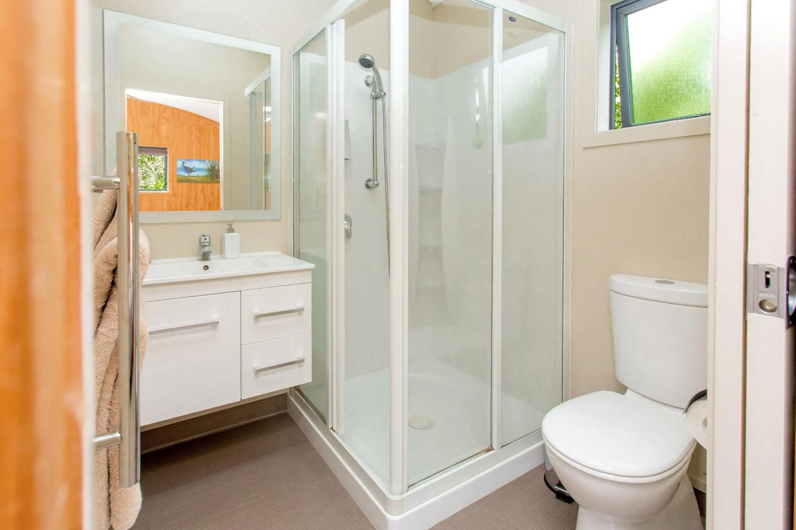 Shower in Hot Water Beach TOP 10 Holiday Park