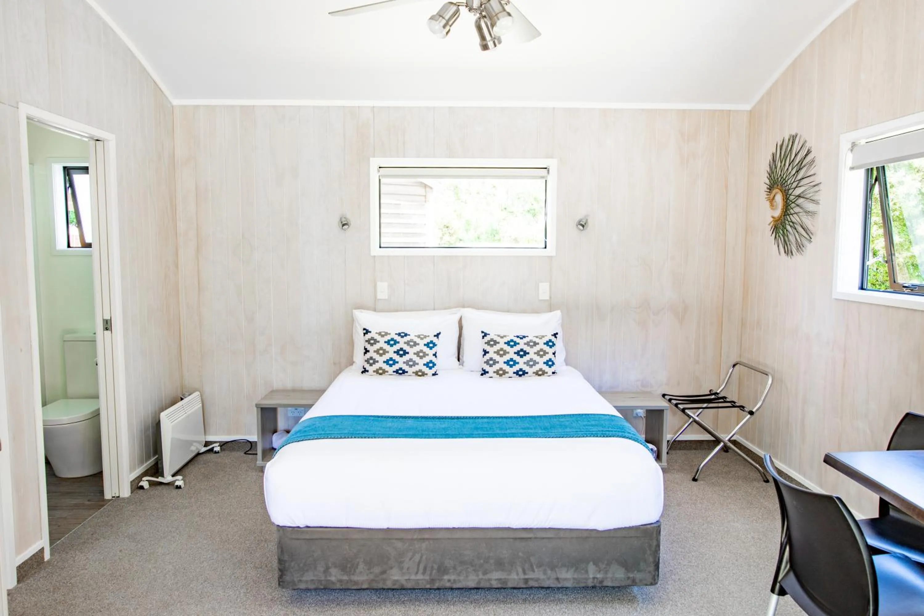 Bed in Hot Water Beach TOP 10 Holiday Park