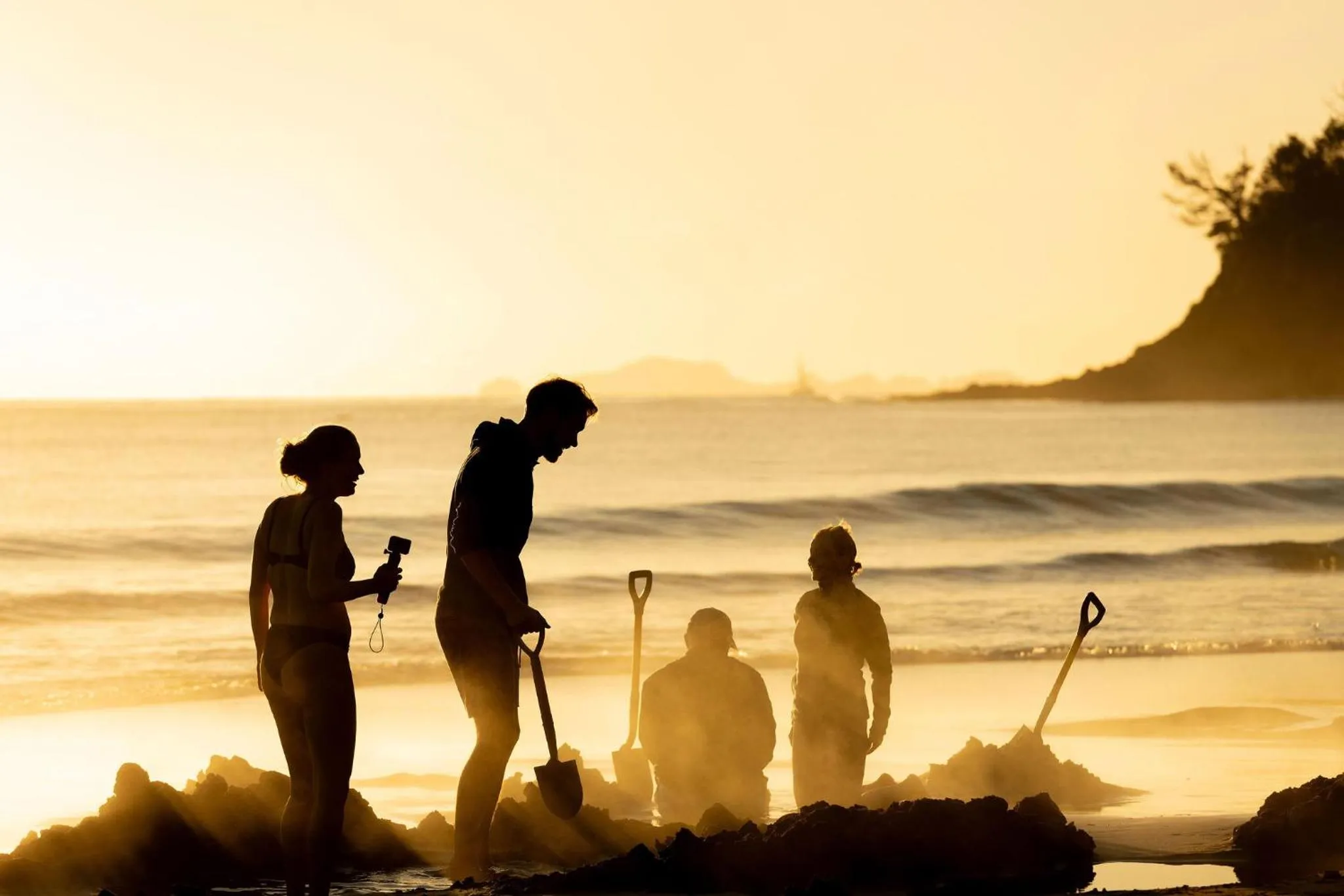 Beach in Hot Water Beach TOP 10 Holiday Park