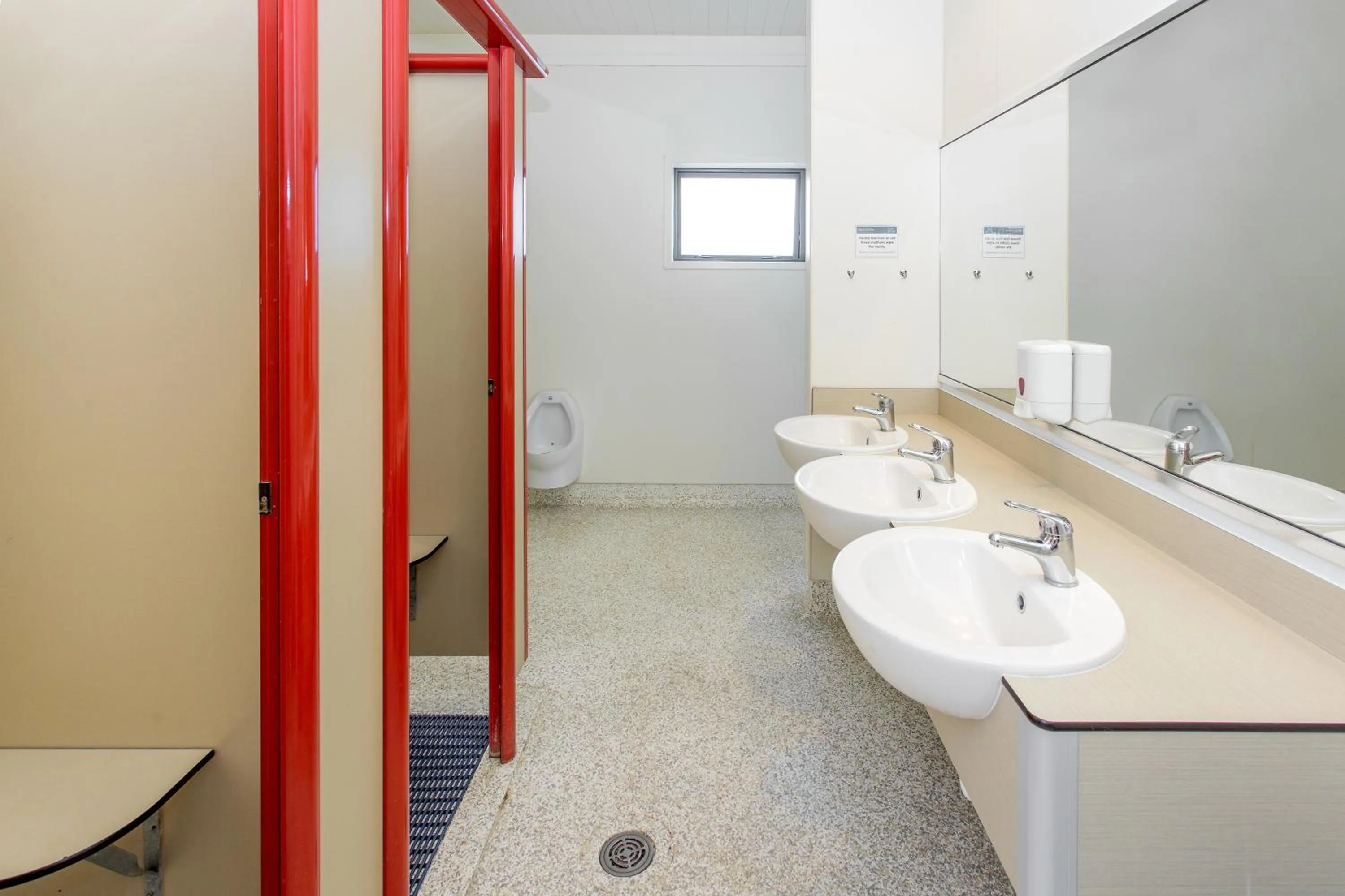 Toilet in Hot Water Beach TOP 10 Holiday Park