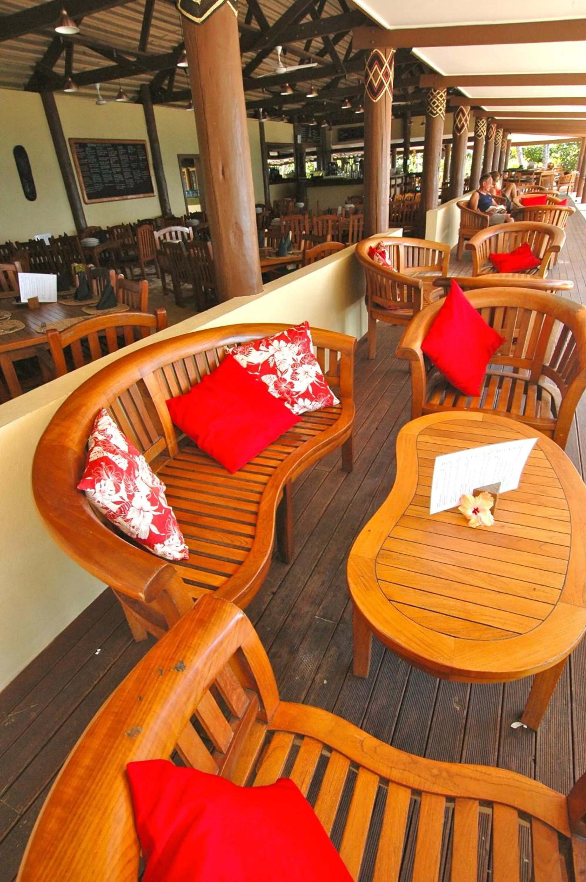 Restaurant/places to eat in Octopus Resort