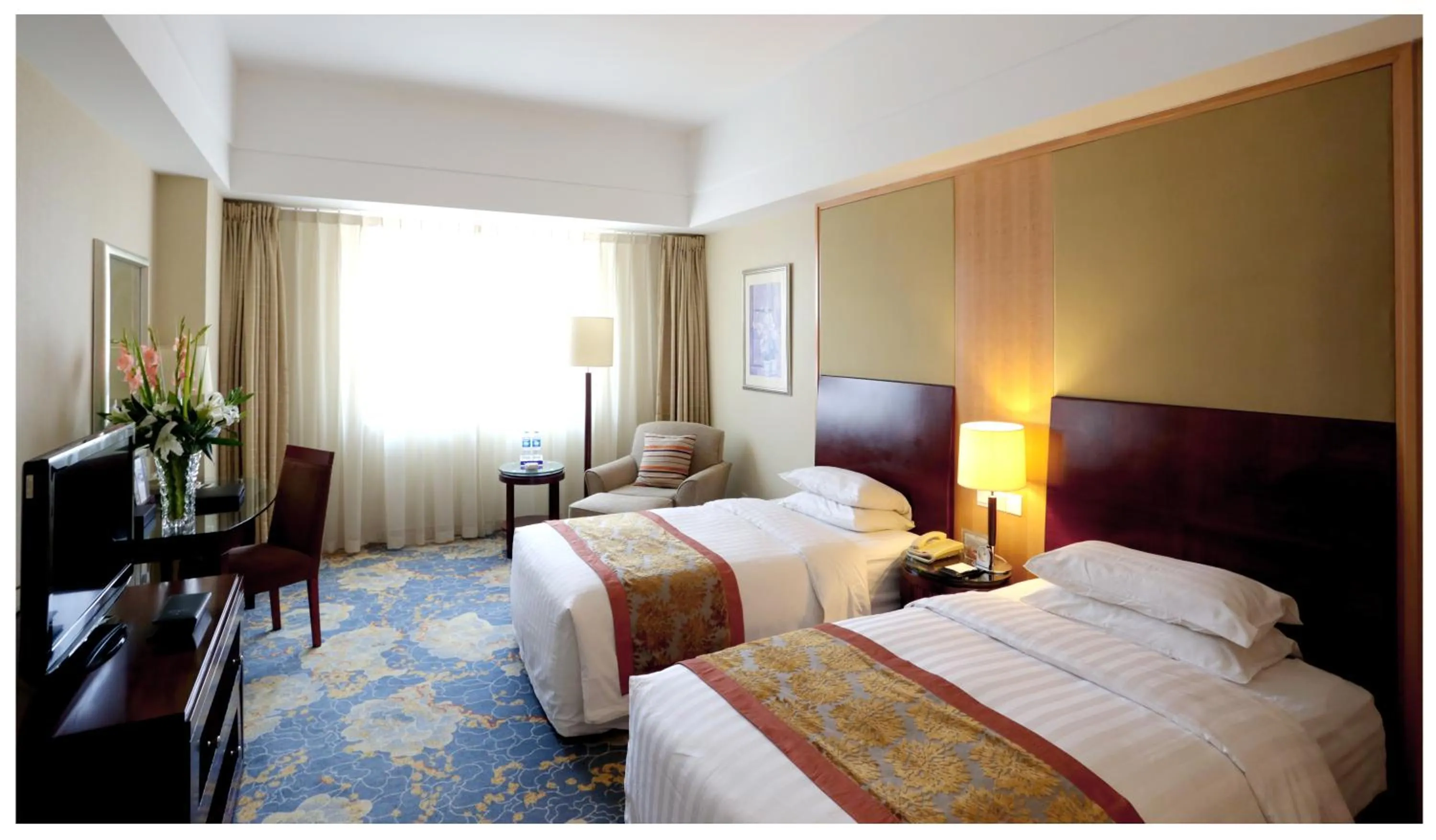 Decorative detail, Bed in Zhengzhou Jianguo Hotel