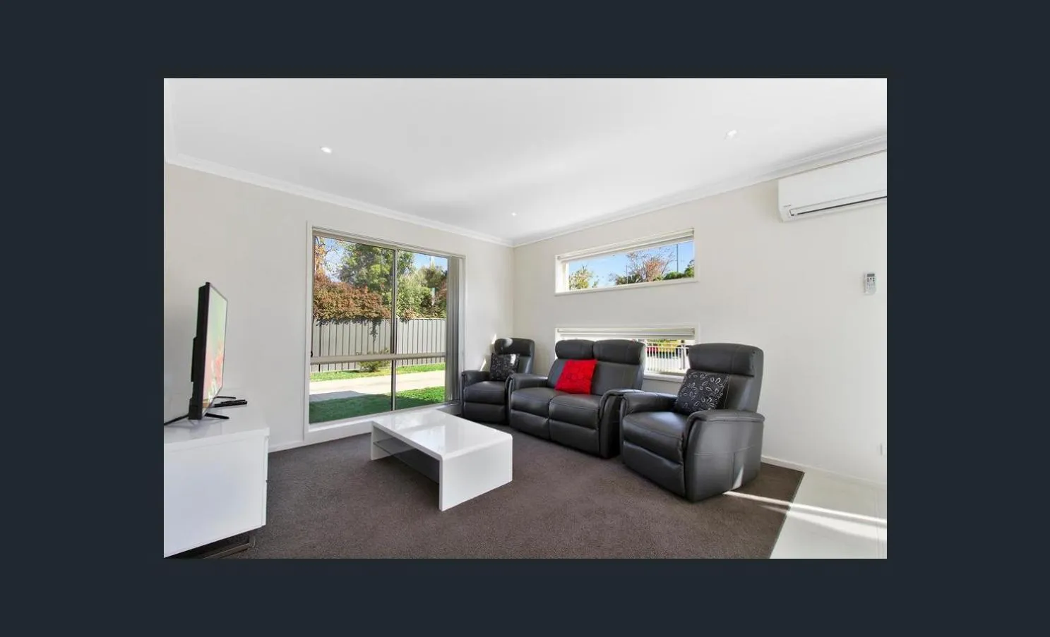 Living room in Motel24Seven and Apartments