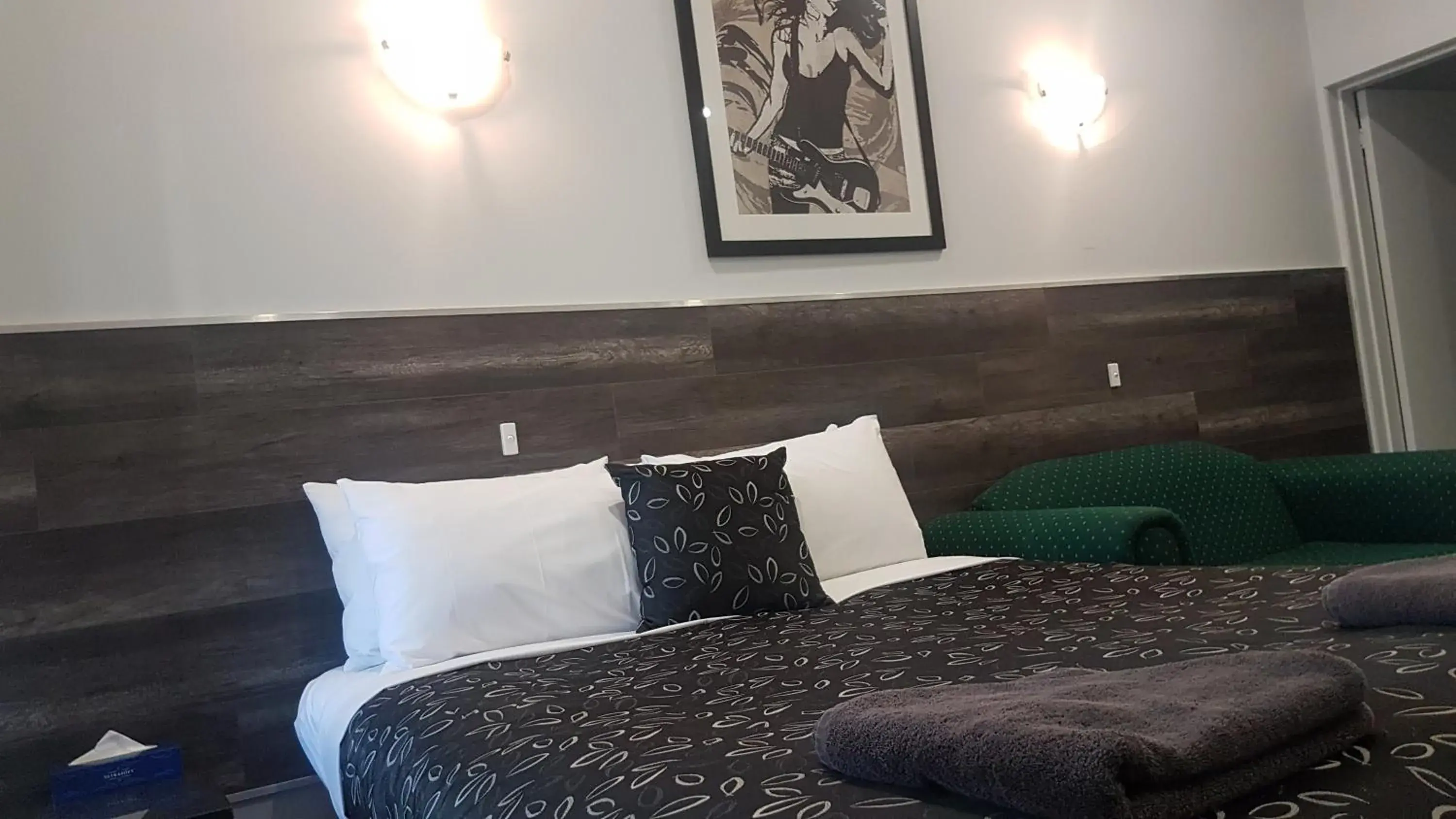 Family Room in Motel24Seven and Apartments Family Room in Motel24Seven and Apartments