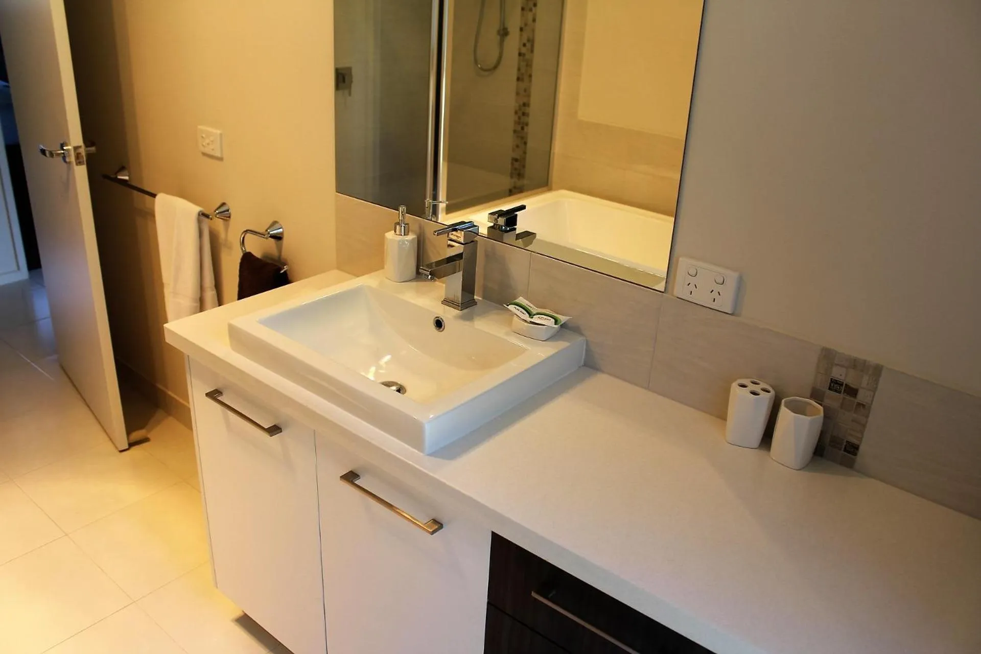 Bathroom in Motel24Seven and Apartments