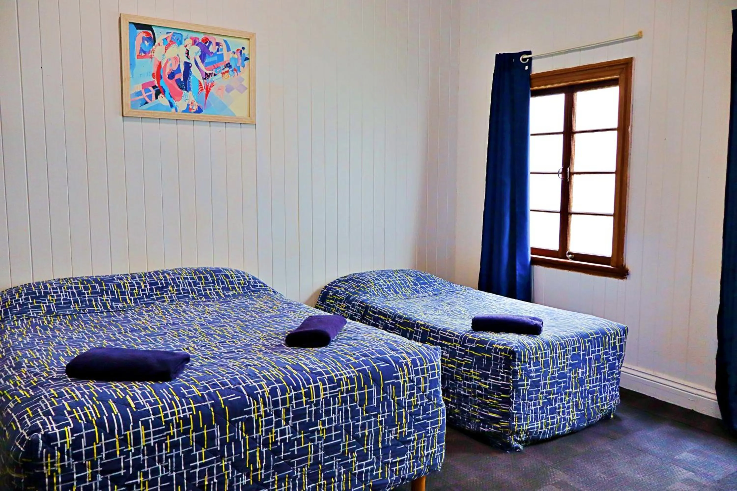 Bedroom, Bed in Brisbane Manor