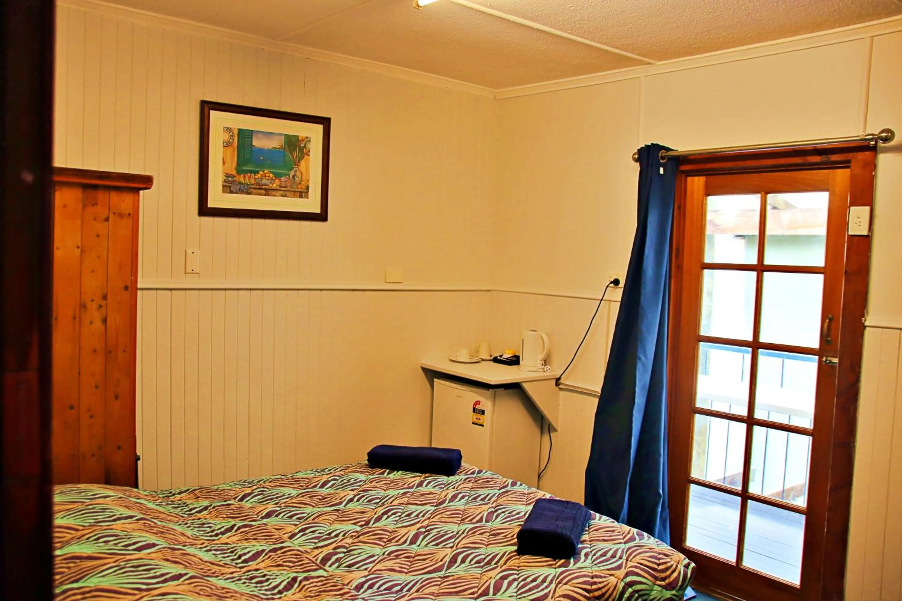 Bedroom, Bed in Brisbane Manor