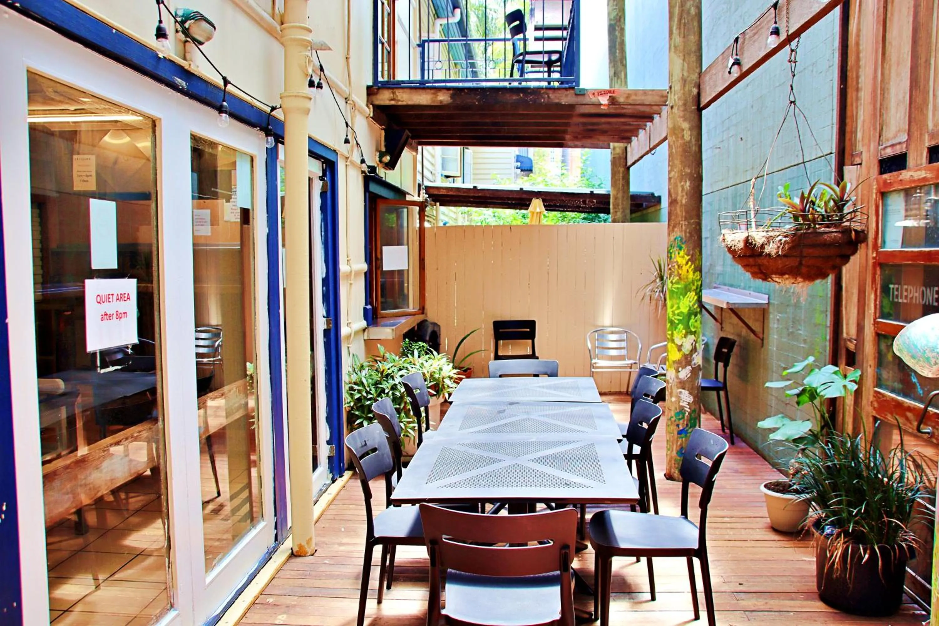 Property building in Brisbane Manor