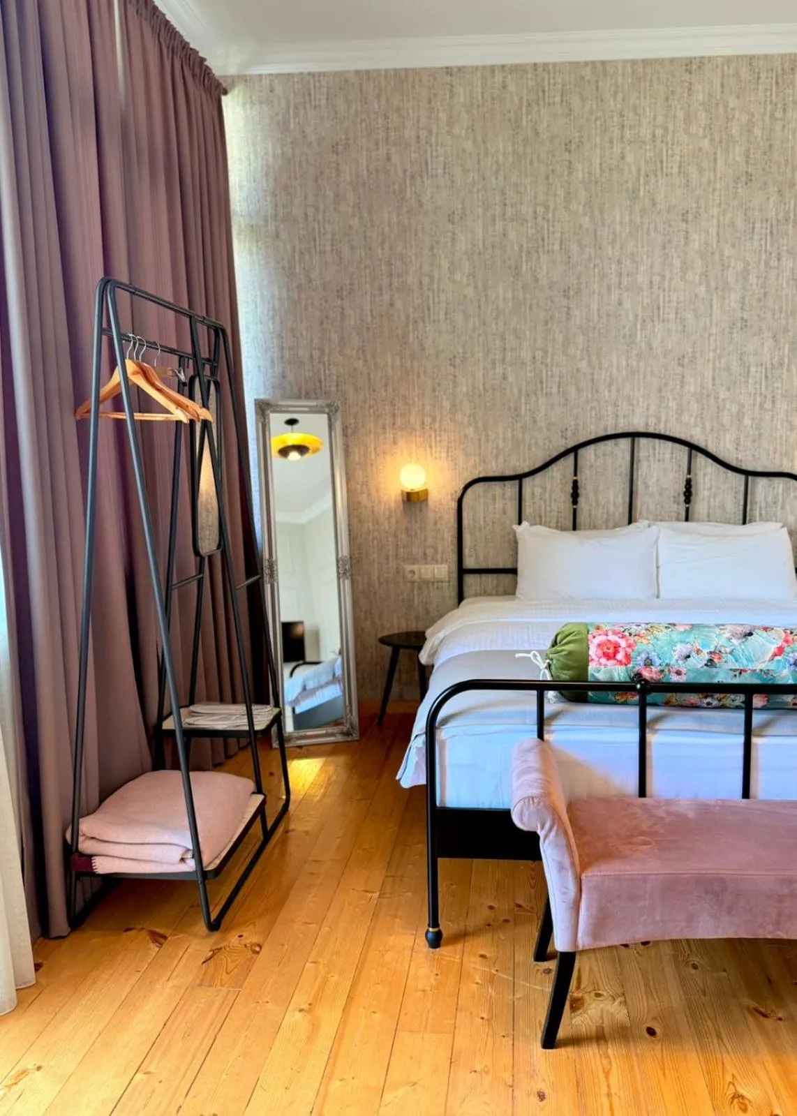 Bed in Arts Hotel Tbilisi