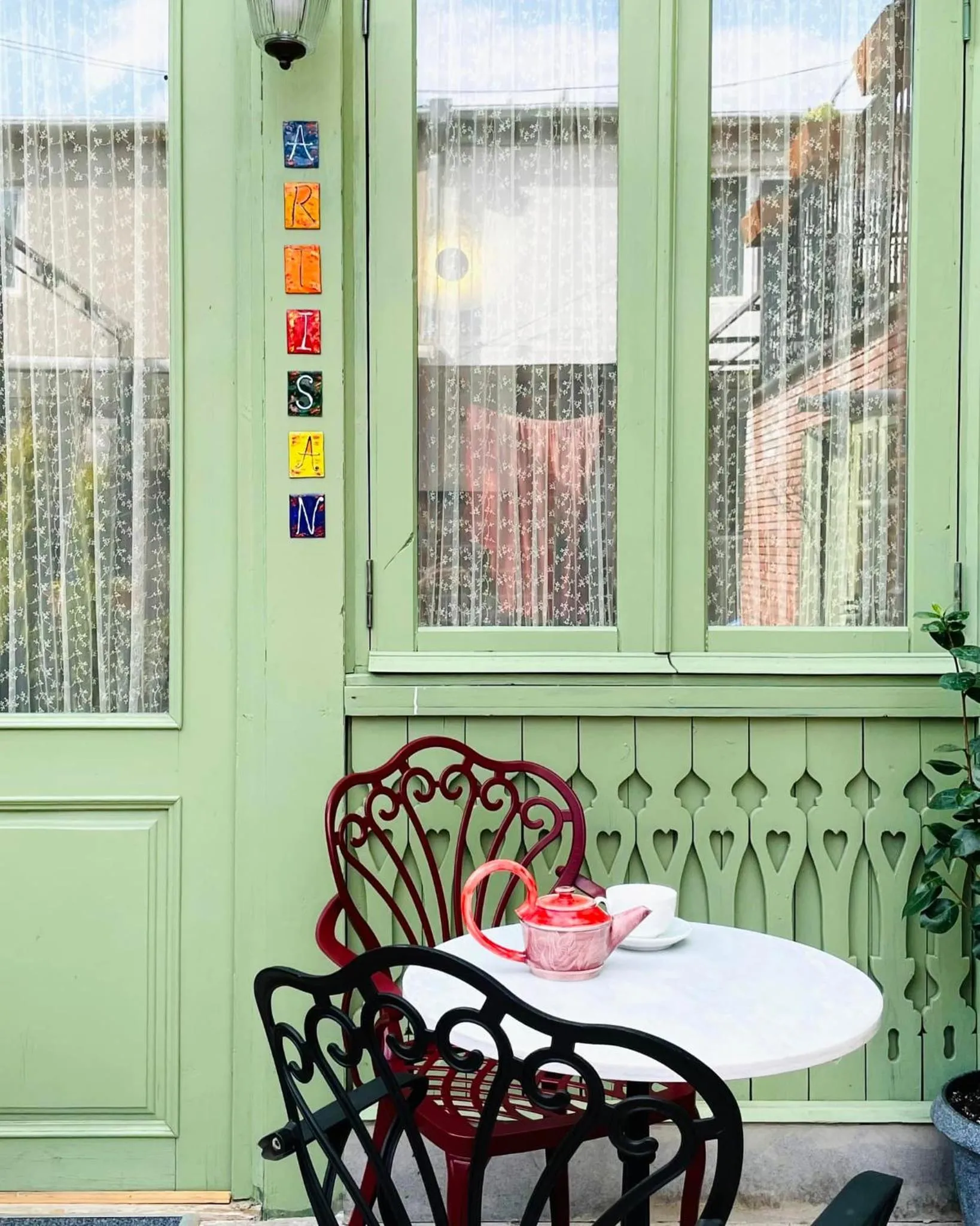 Restaurant/places to eat in Arts Hotel Tbilisi