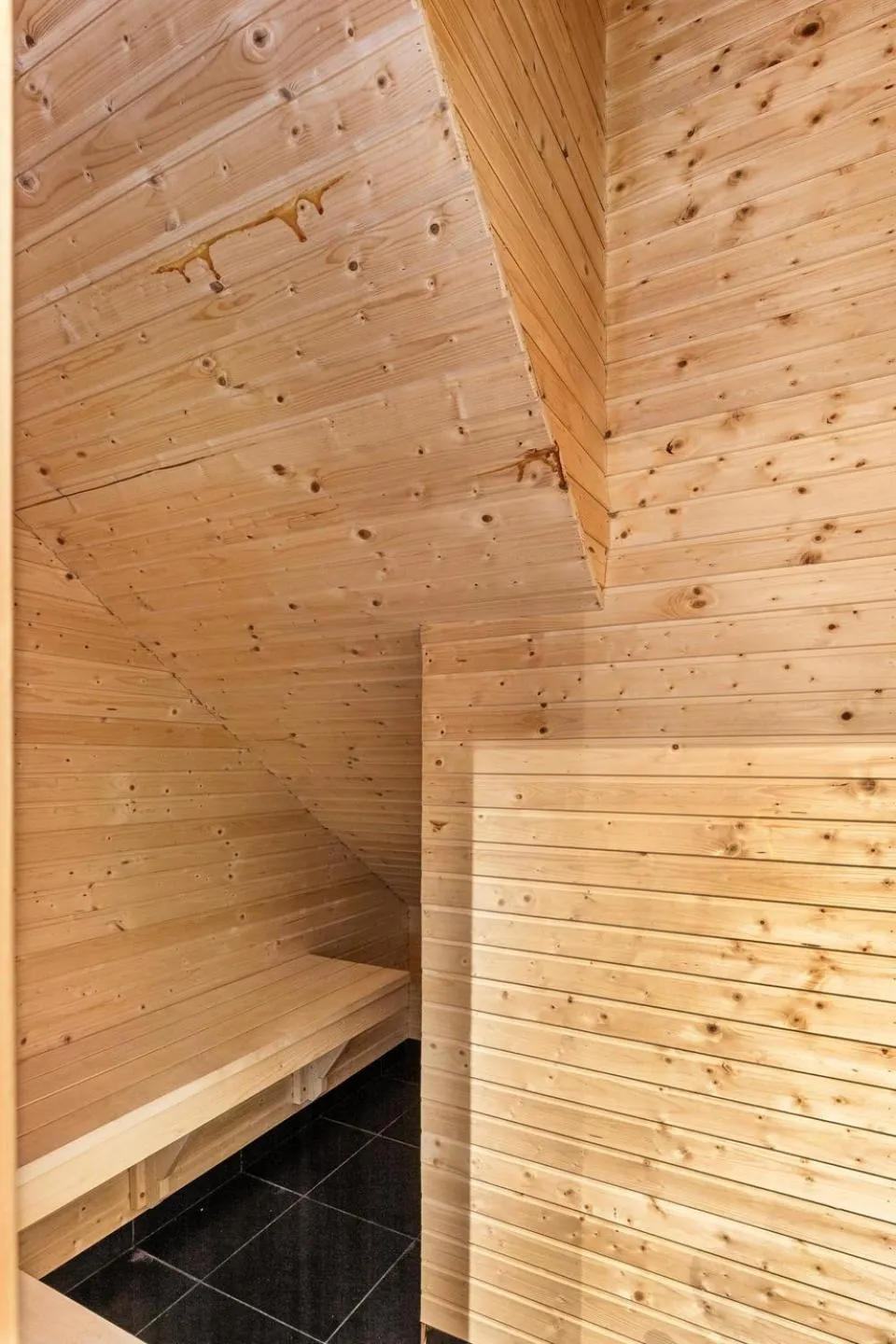 Shower in Parkstigens Lägenheter