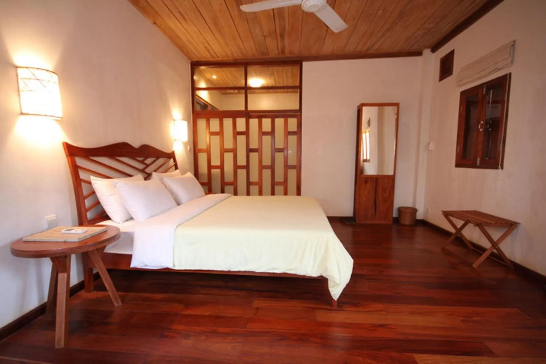 Bed in Sala Prabang Hotel