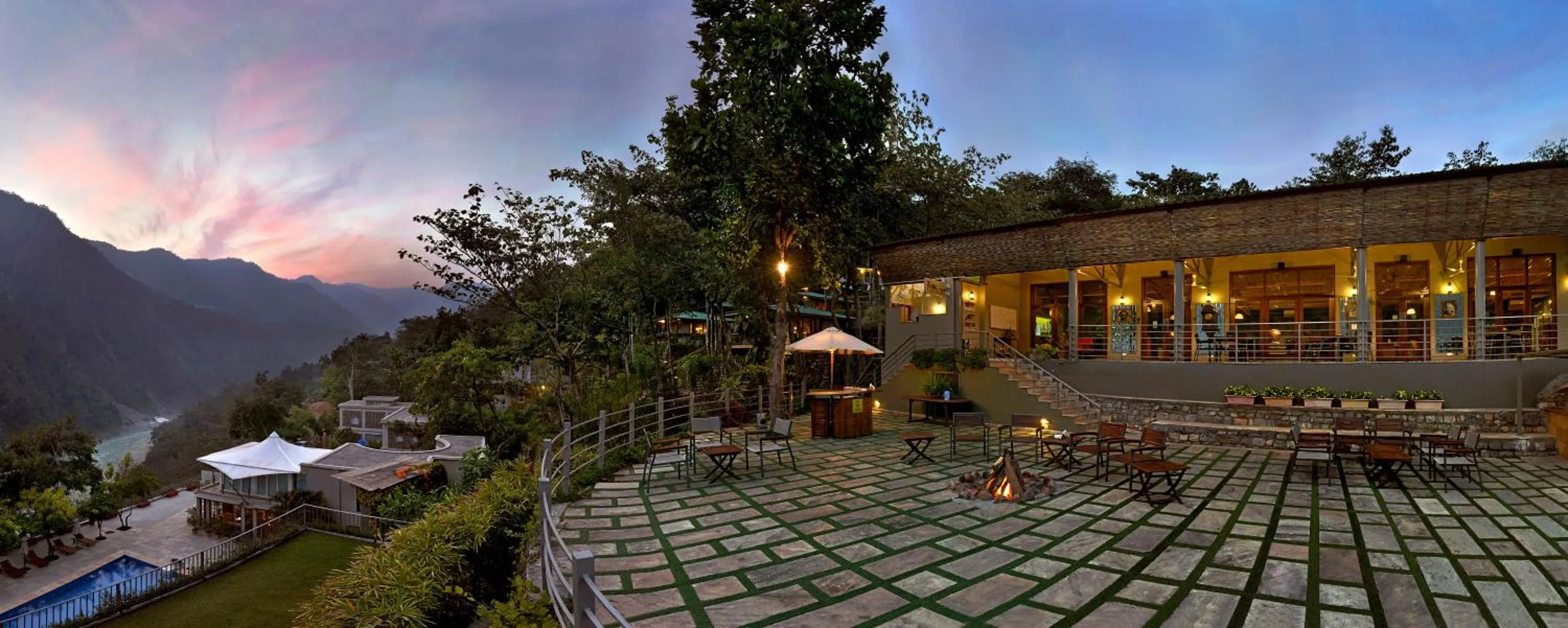 Restaurant/places to eat in Atali Ganga Resort, Rishikesh