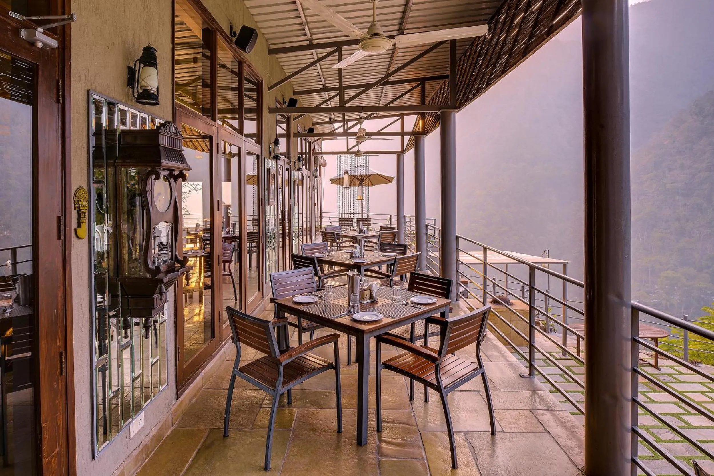 Restaurant/places to eat in Atali Ganga Resort, Rishikesh