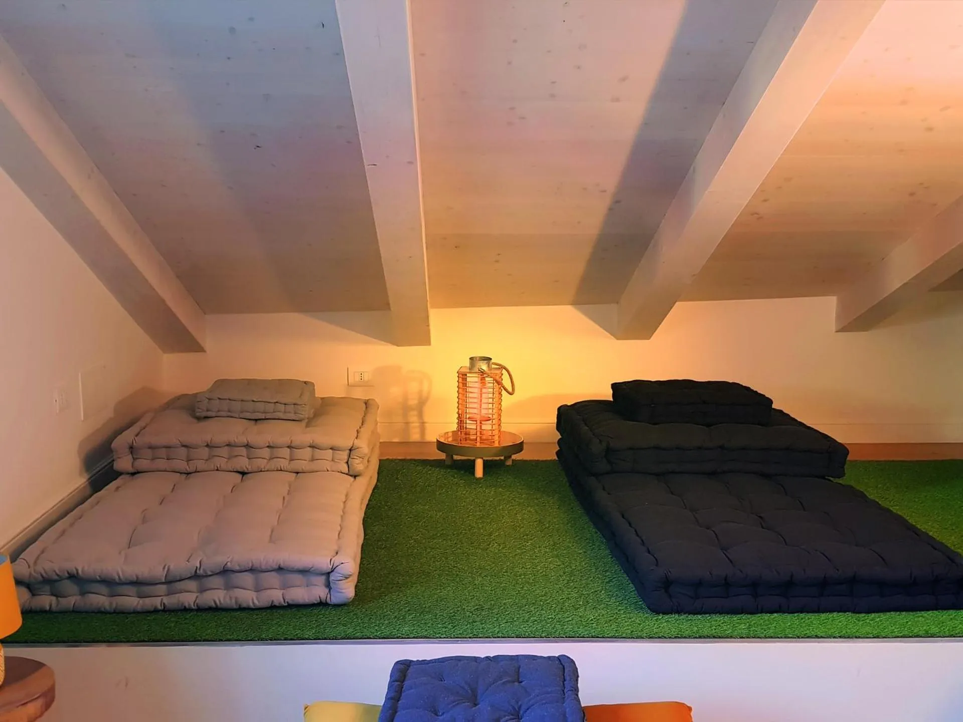 Bed in Cosmopolitan Central Rooms