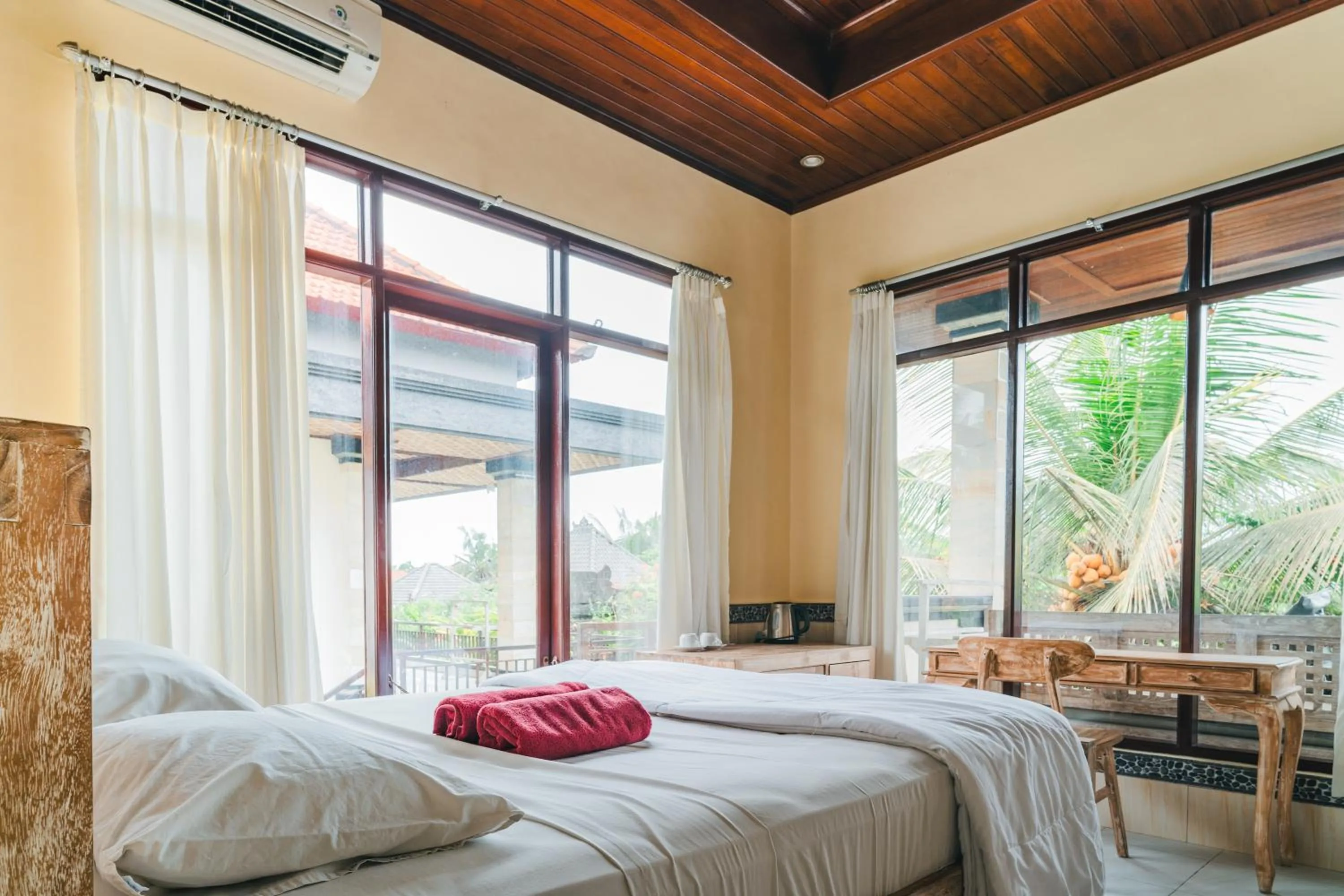 Bedroom, Bed in Bismajaya Bungalow