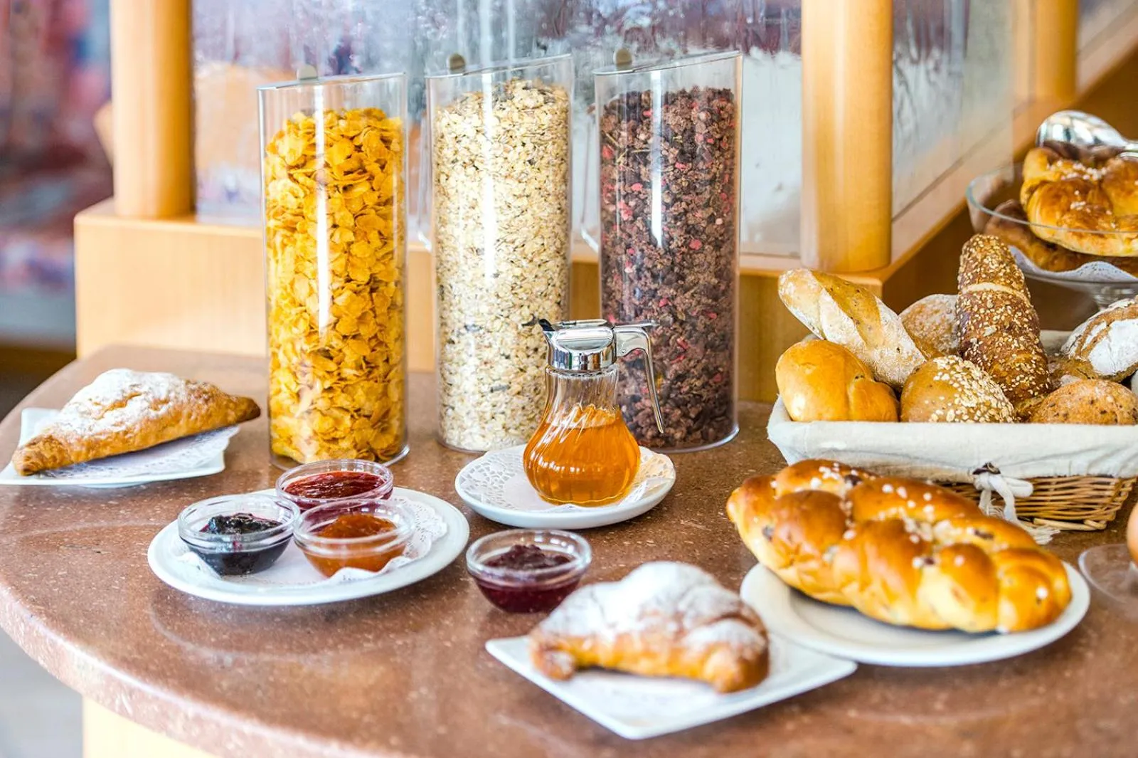 Breakfast in Garni Weghueb