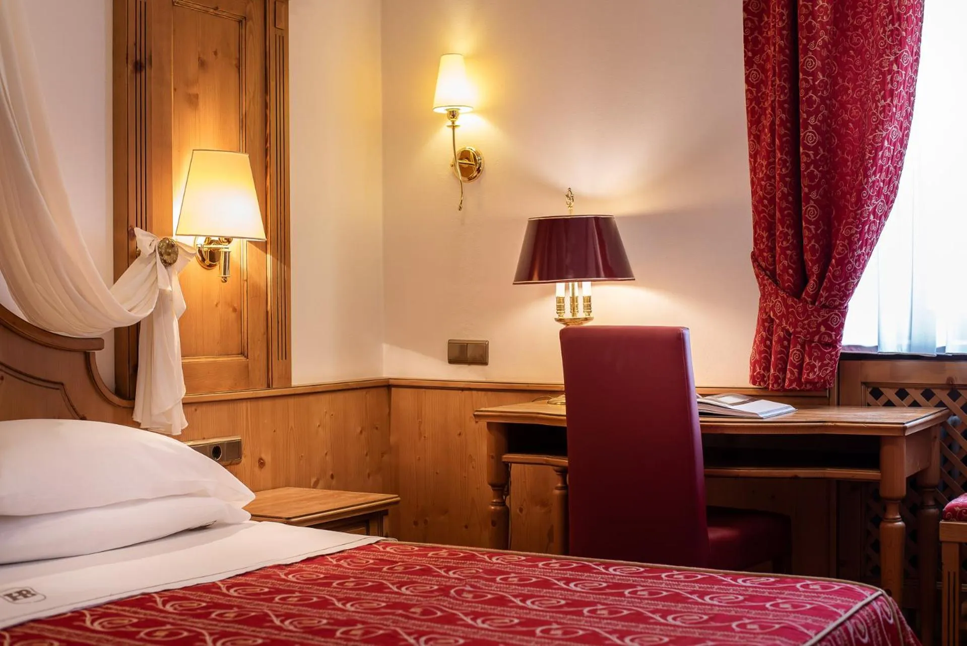 Photo of the whole room, Bed in Hotel Belvedere