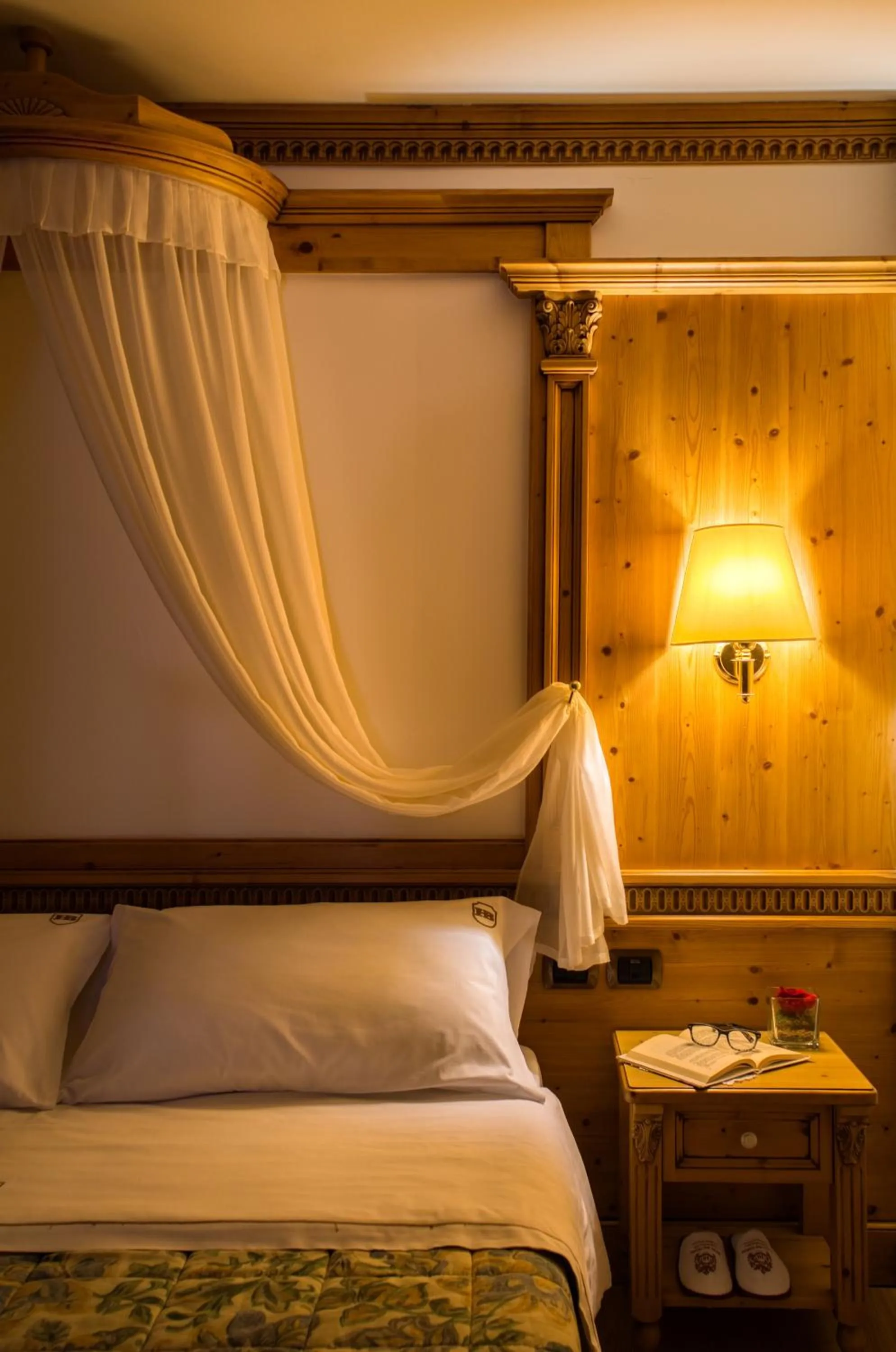 Bed in Hotel Belvedere