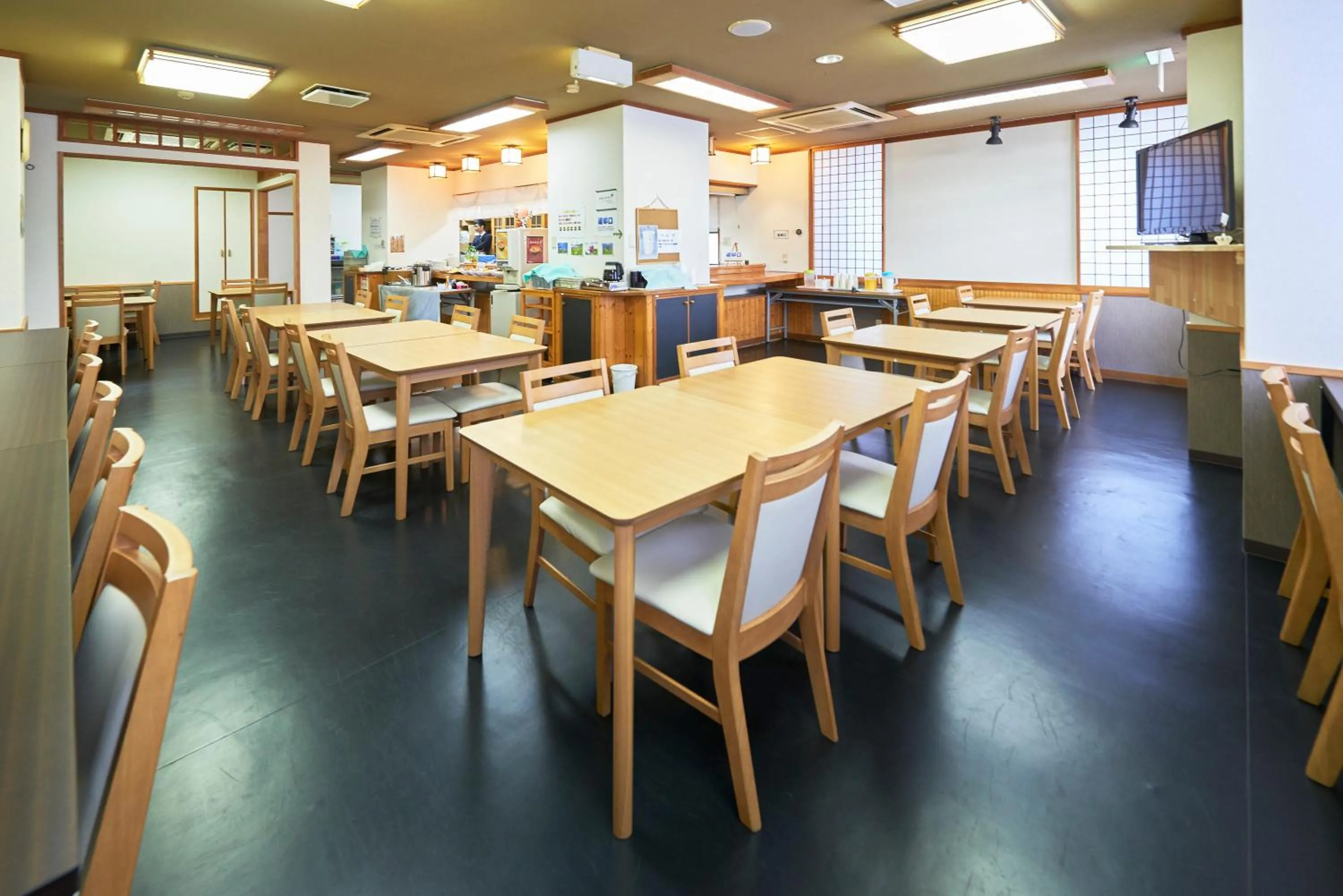 Restaurant/places to eat in Hotel Select Inn Hachinohe Chuo