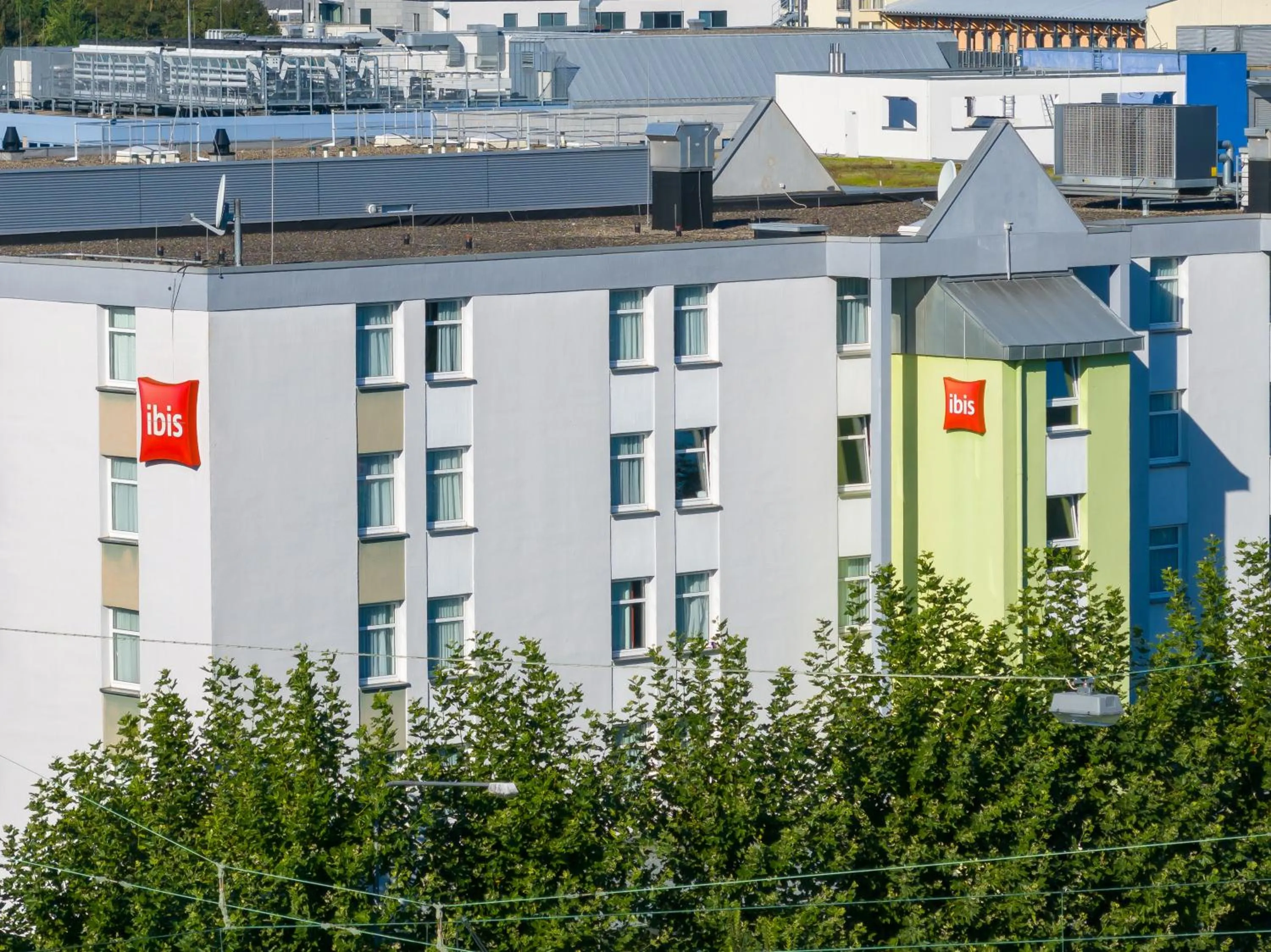 Property building in ibis Hotel Frankfurt Messe West