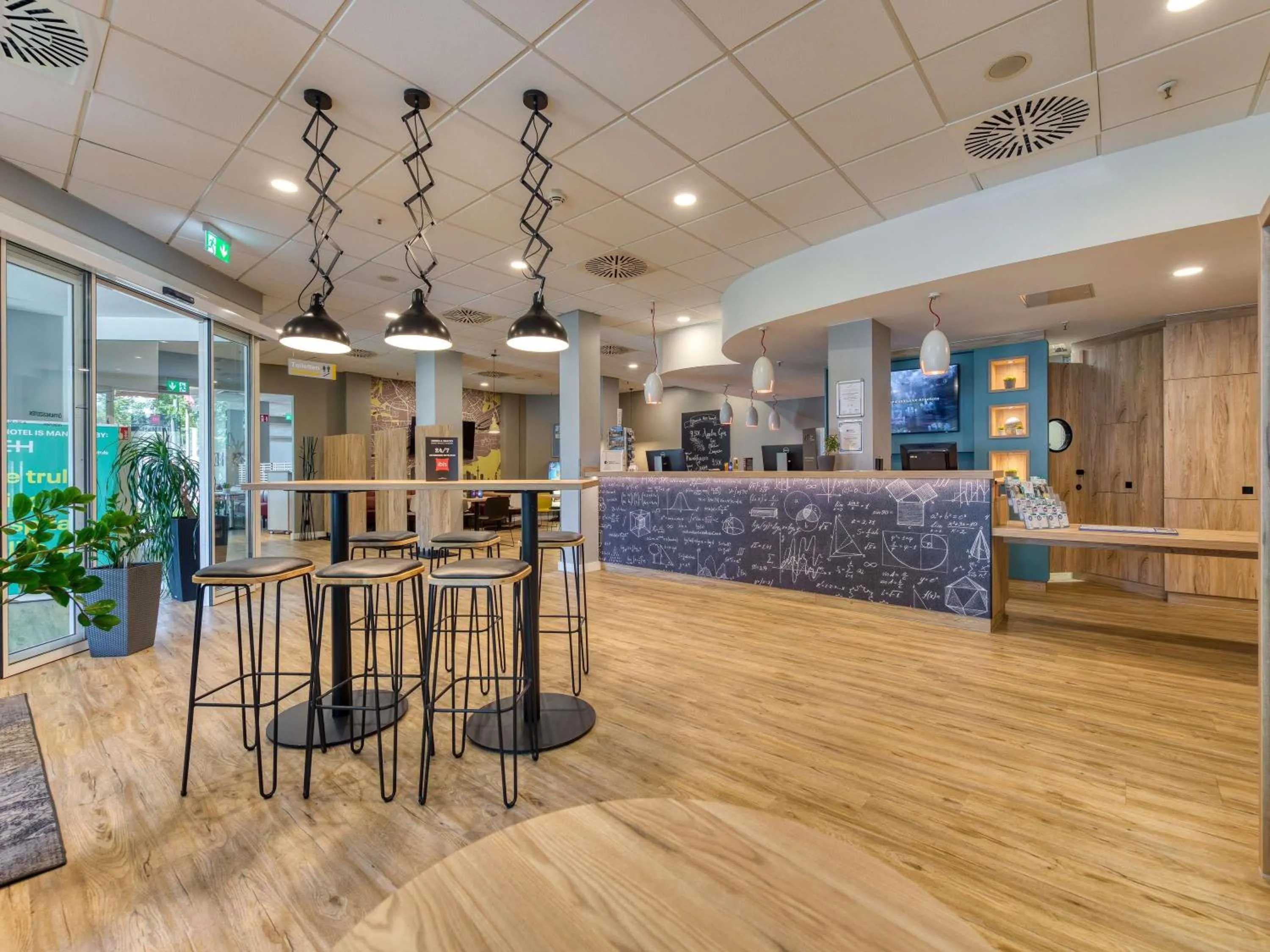 Property building in ibis Hotel Frankfurt Messe West