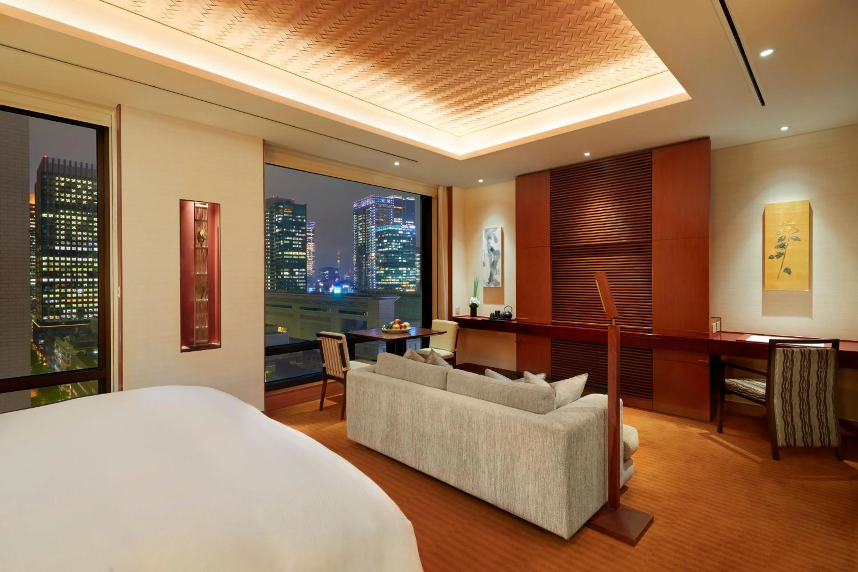 TV and multimedia, Bed in The Peninsula Tokyo