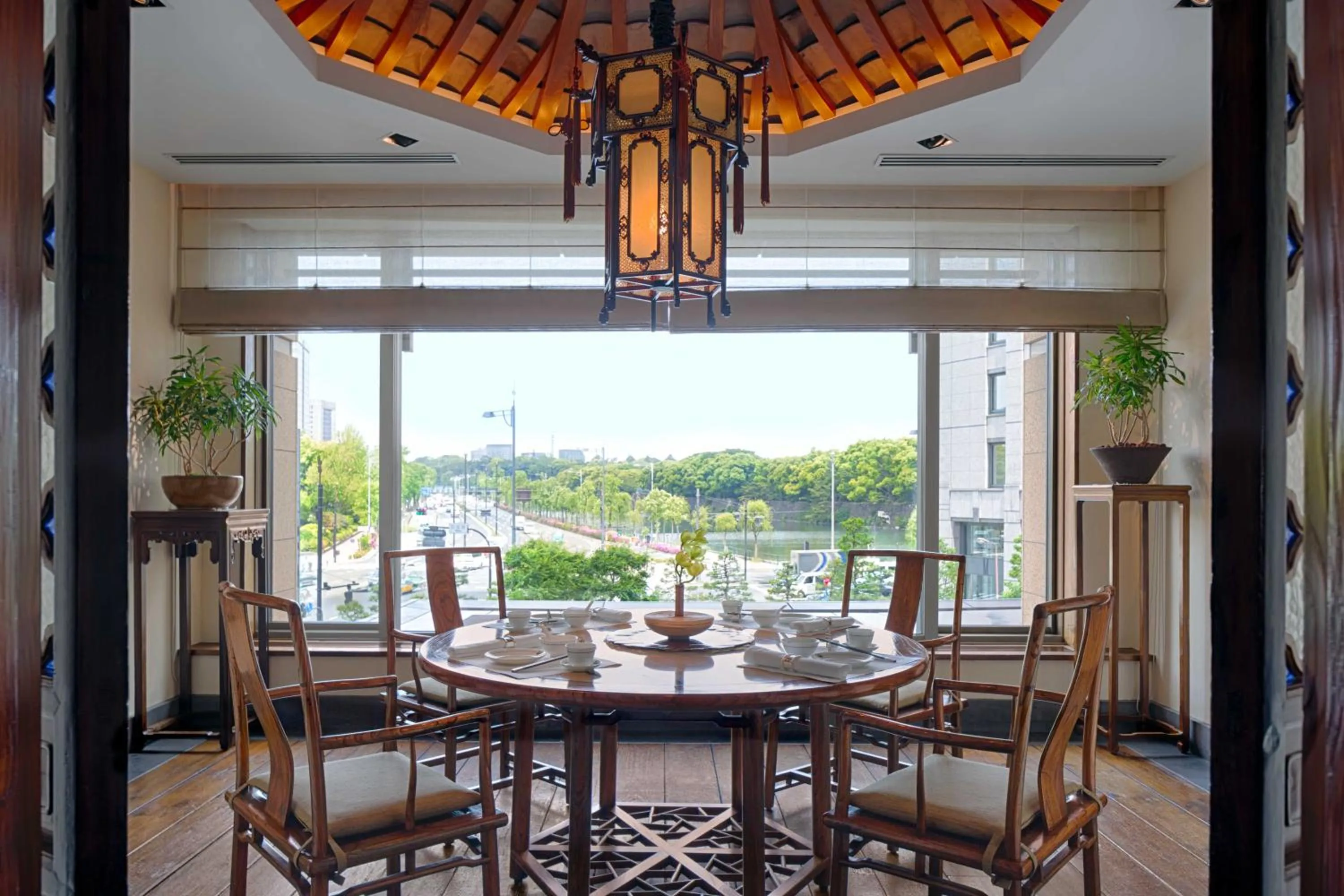 Restaurant/places to eat in The Peninsula Tokyo