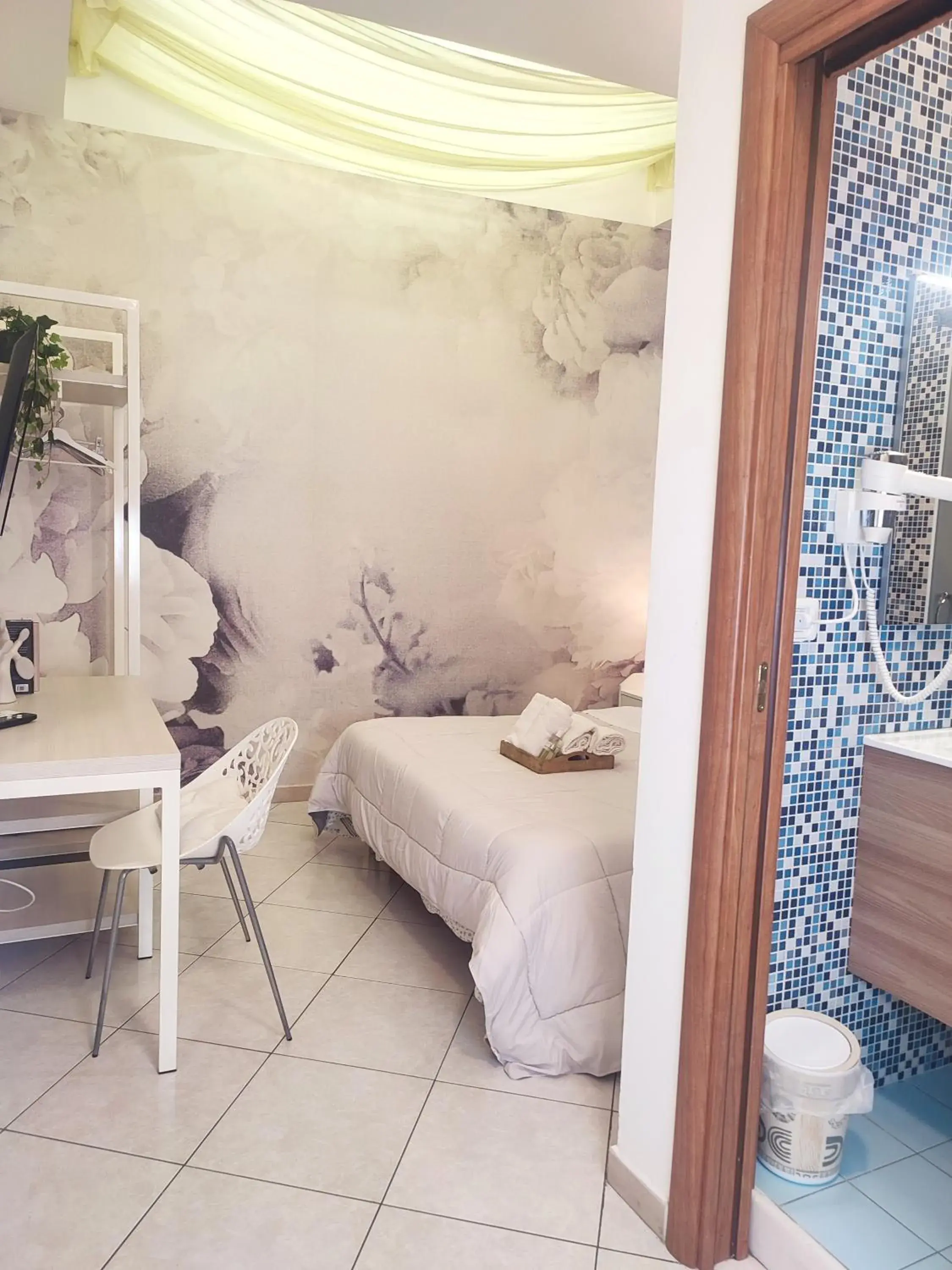 Single Room with Private Bathroom - single occupancy in Casa in Centro Foggia Single Room with Private Bathroom - single occupancy in Casa in Centro Foggia