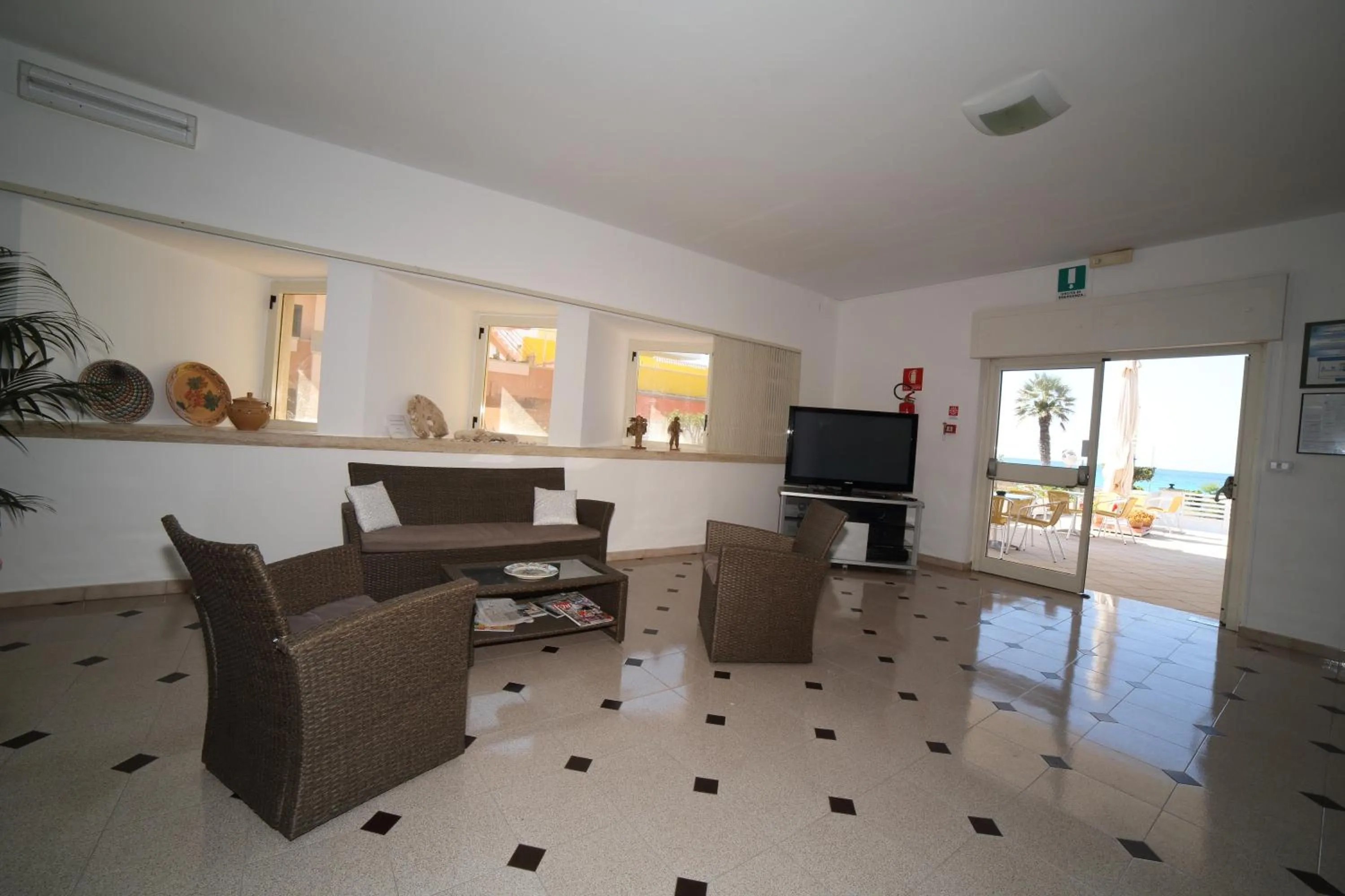 Communal lounge/ TV room in Hotel Albatros