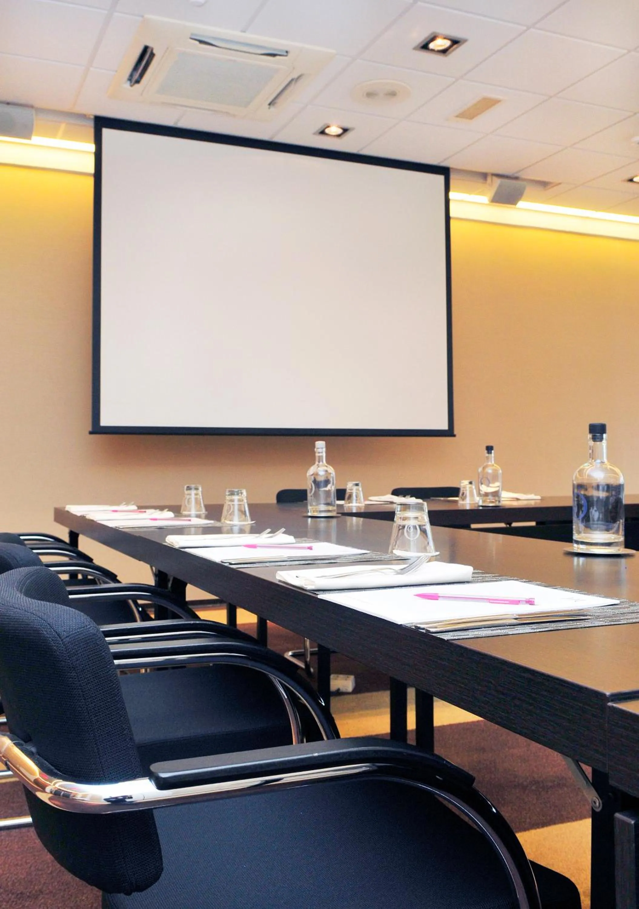 Meeting/conference room in Fletcher Hotel-Restaurant Leidschendam – Den Haag
