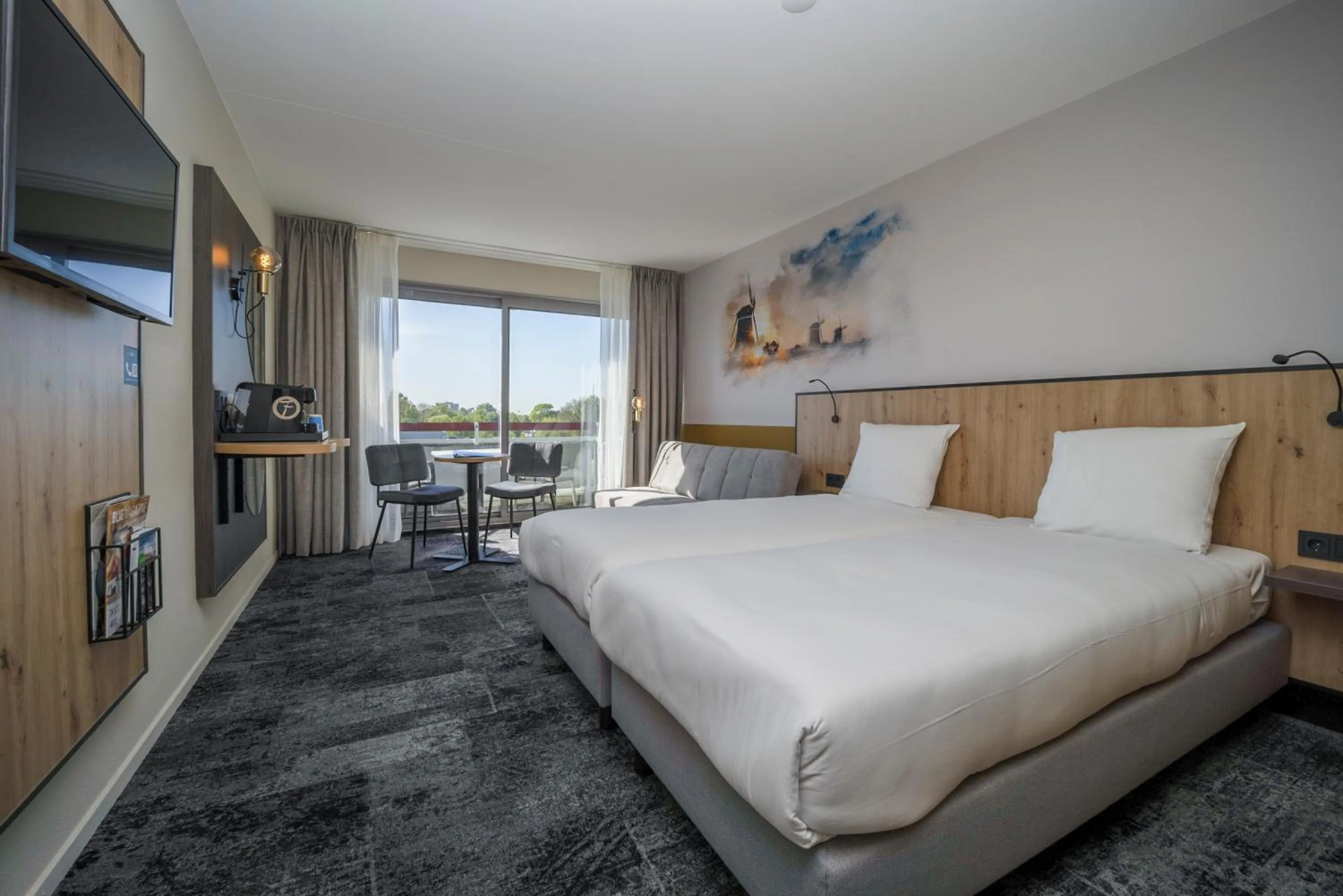 Photo of the whole room, Bed in Fletcher Hotel-Restaurant Leidschendam – Den Haag