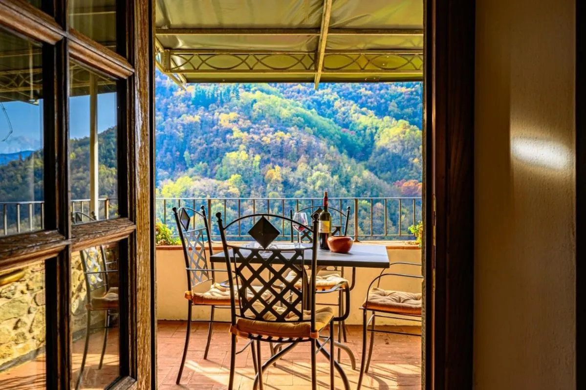 Balcony/Terrace in Agriturismo Pian di Fiume