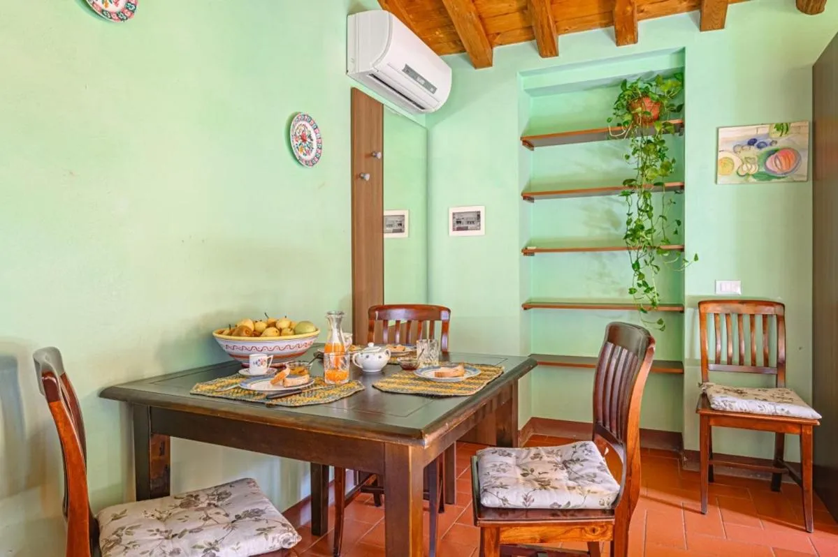 Dining area in Agriturismo Pian di Fiume