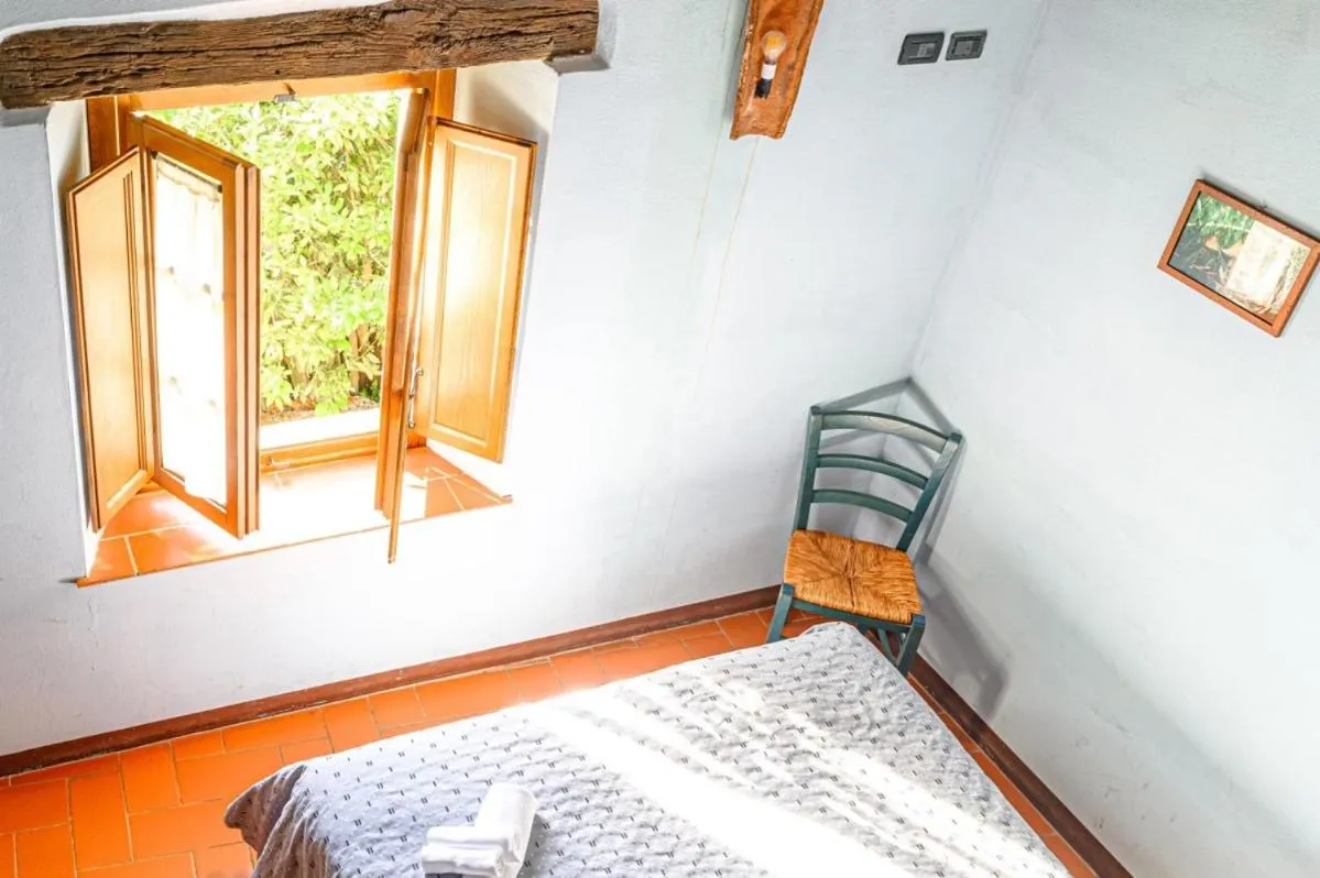 Bed in Agriturismo Pian di Fiume