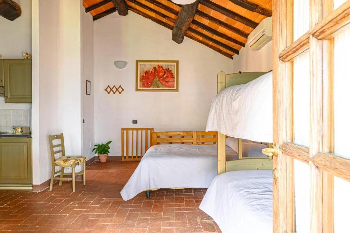 Bed in Agriturismo Pian di Fiume