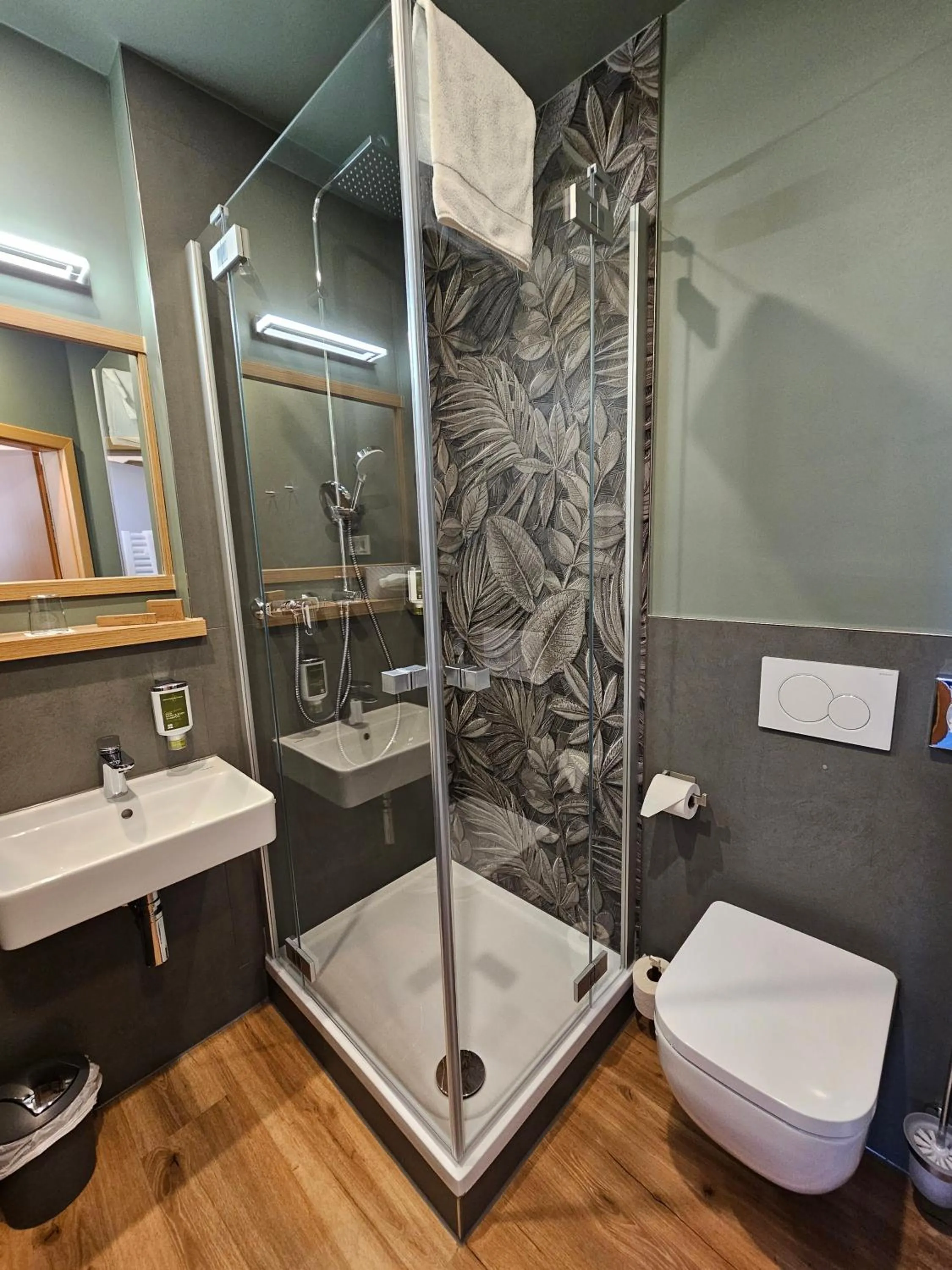 Shower in Hotel Am Kaisersaal