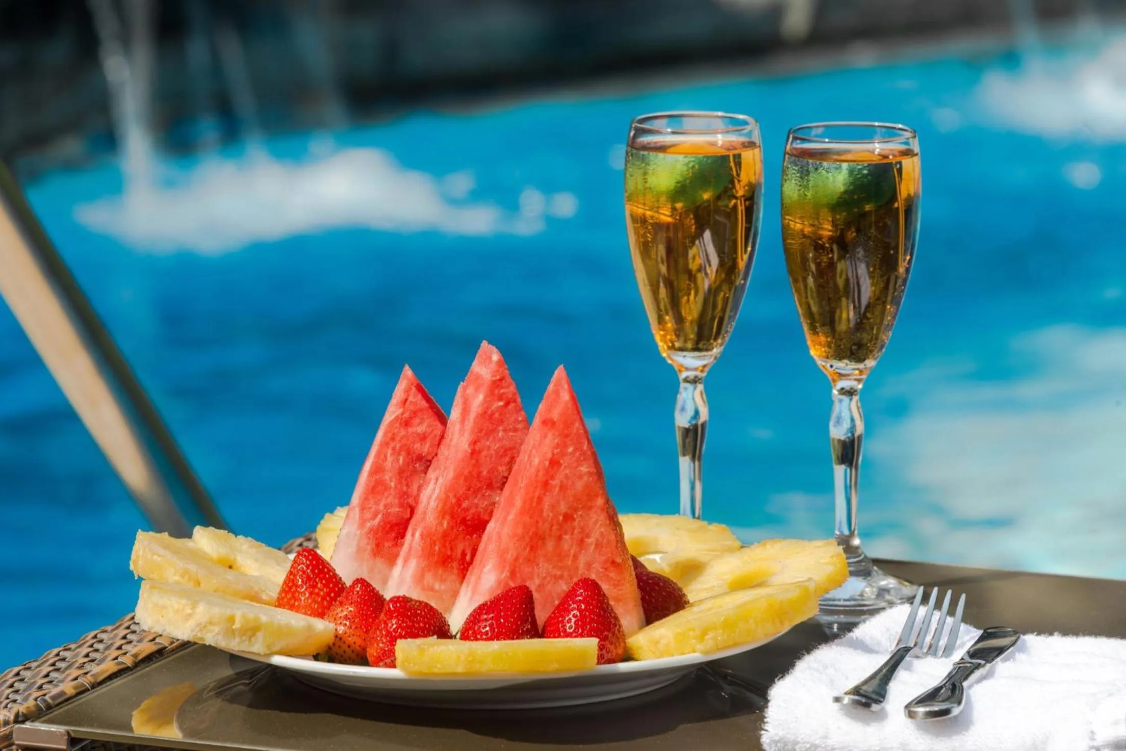 Swimming pool in Boudl Al Shatea