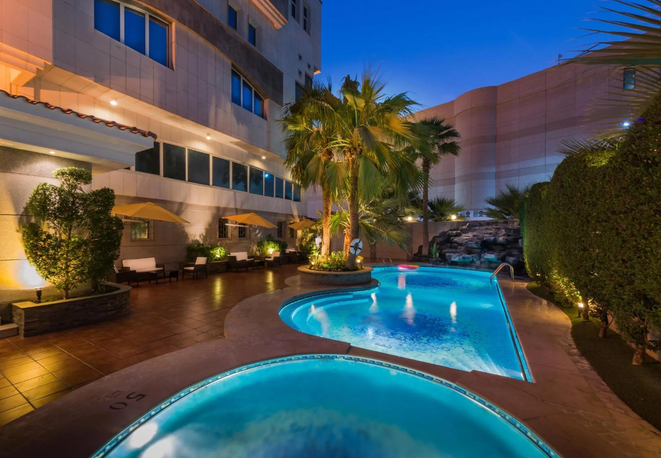 Swimming pool in Boudl Al Shatea