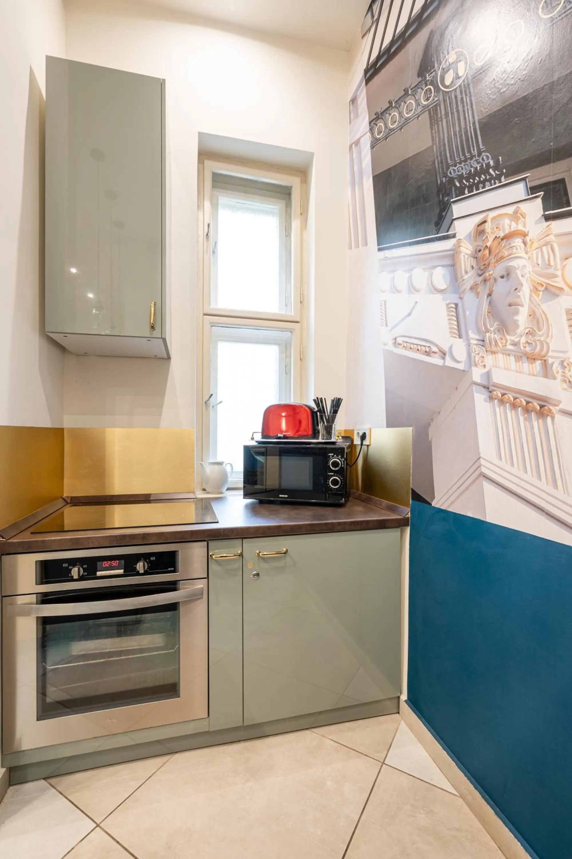 Communal kitchen in Park&Art Boutique Suites