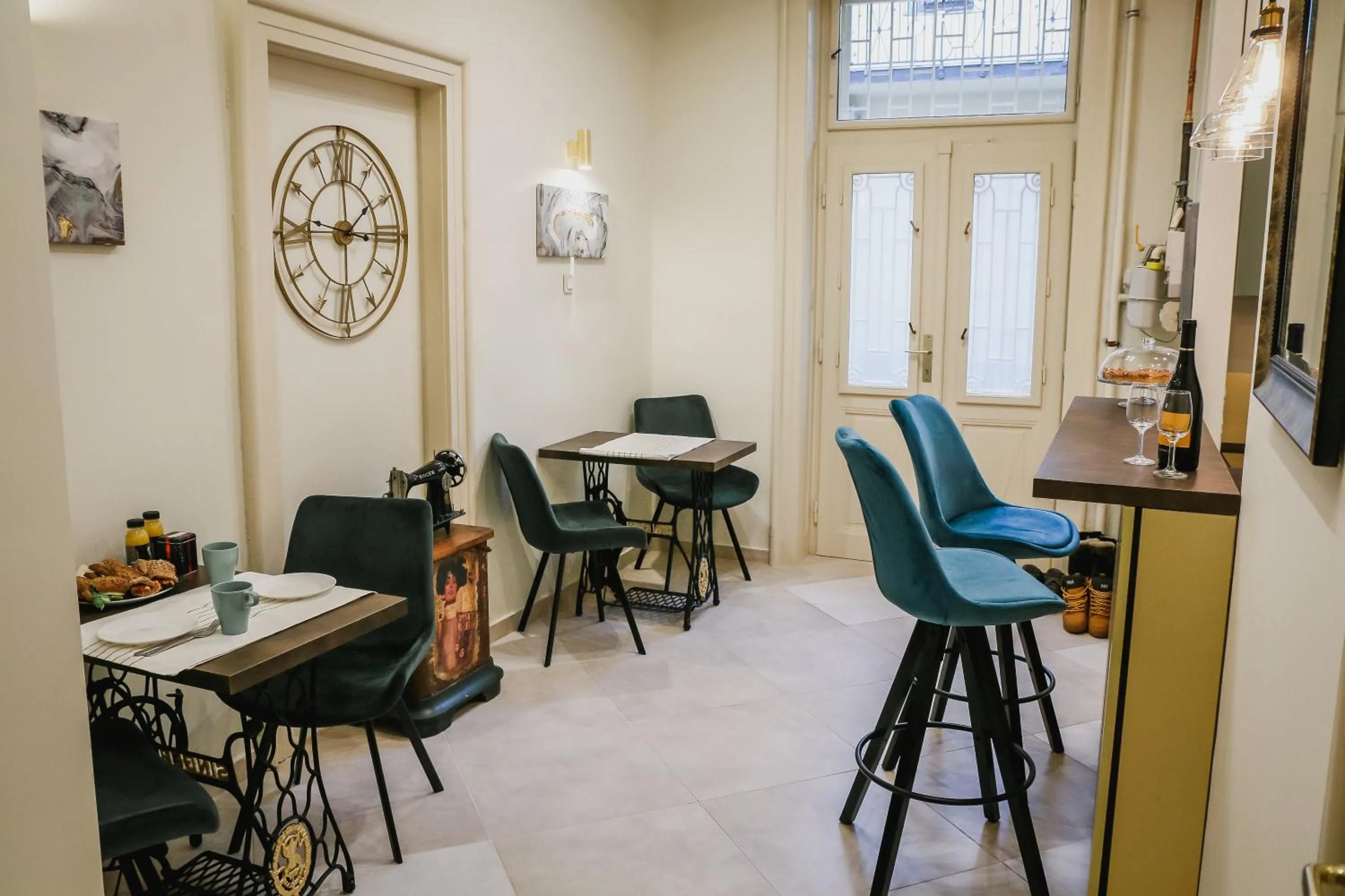 Kitchen or kitchenette in Park&Art Boutique Suites