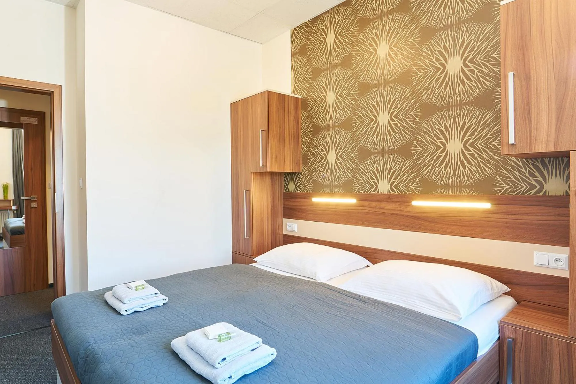 Property building, Bed in Wellness Hotel Kocanda