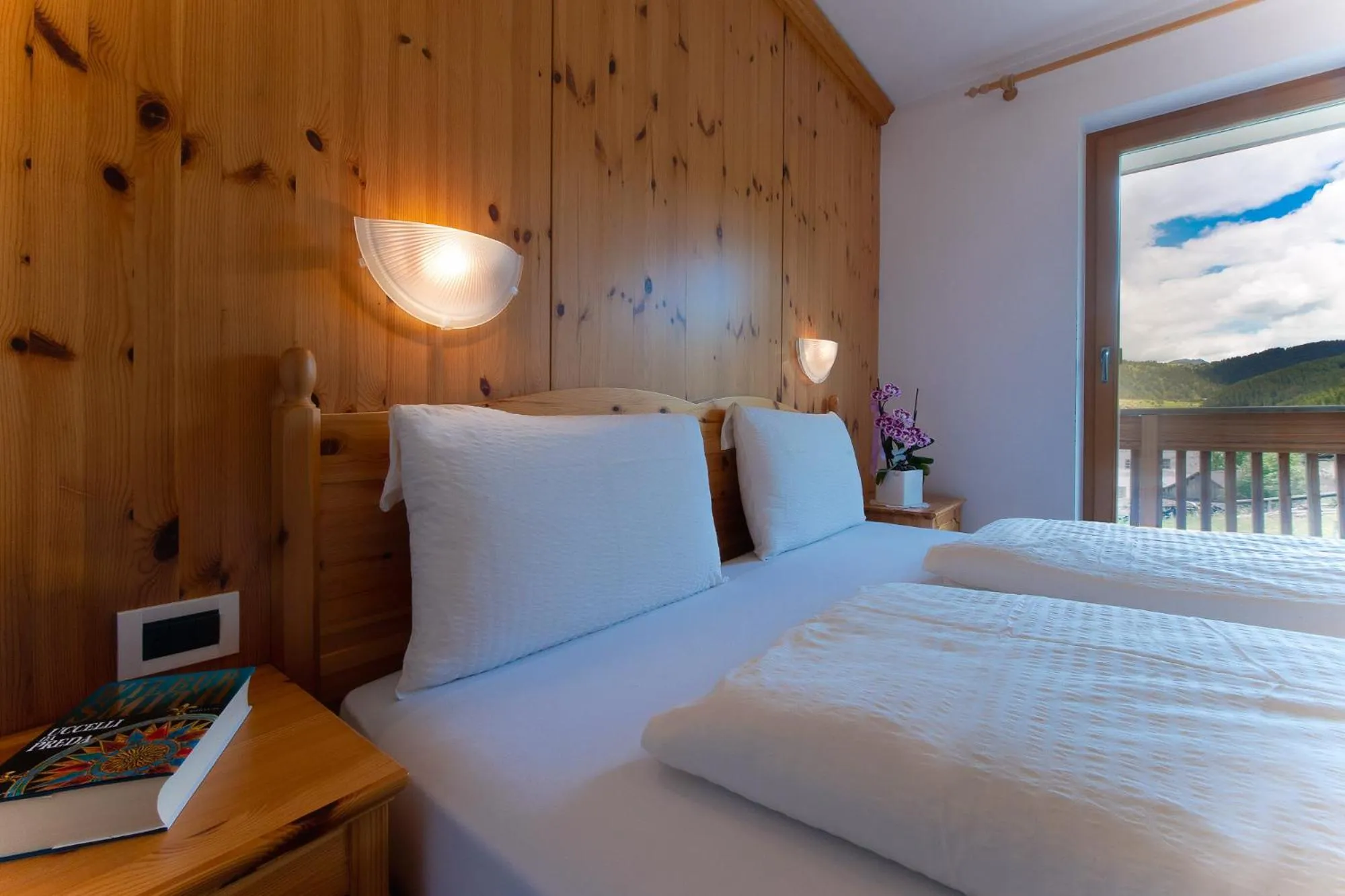 Bed in Residence Barbara