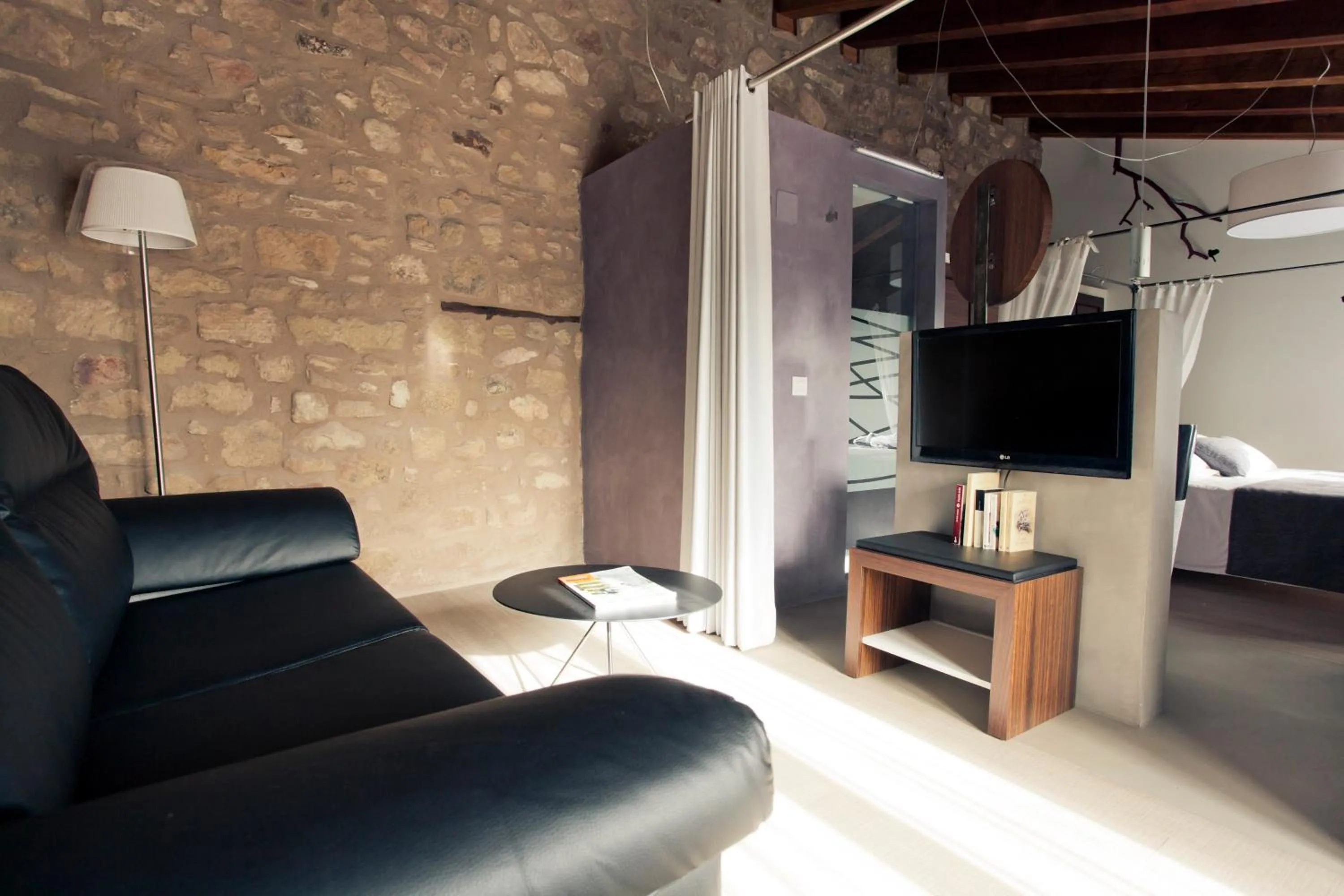 Seating area in Hotel Restaurante Masía la Torre